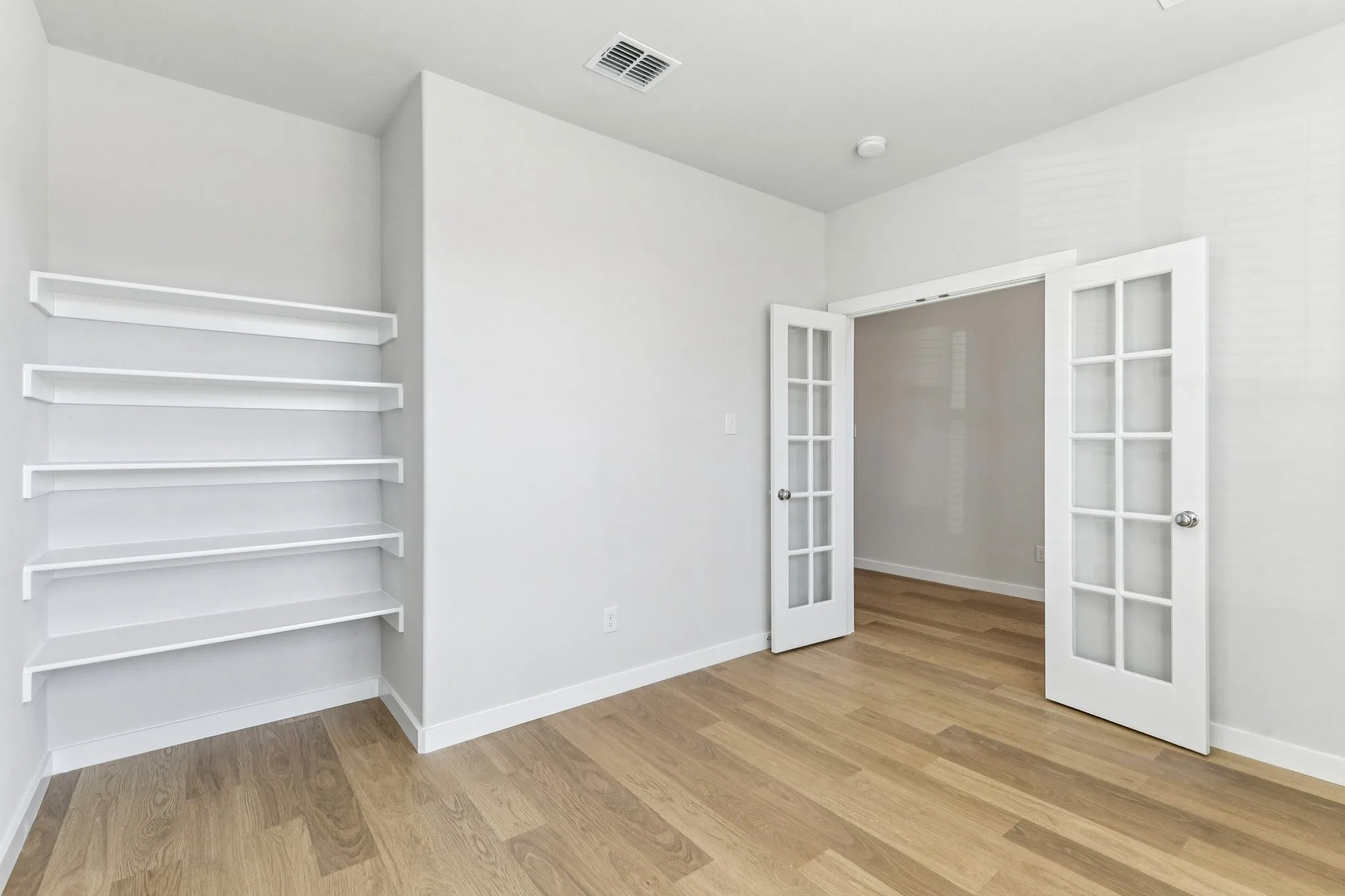 Home Office in the Wimbledon home plan by Trophy Signature Homes – REPRESENTATIVE PHOTO