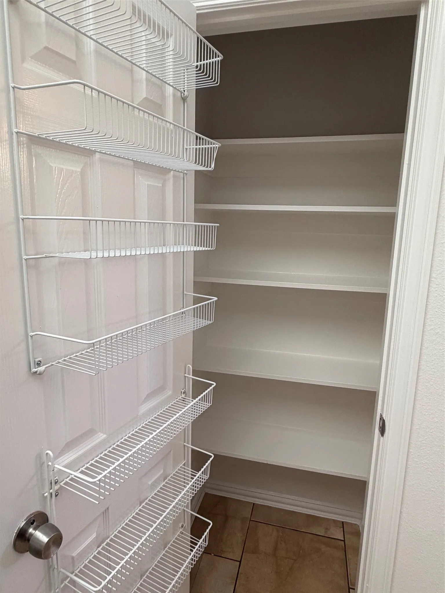 Single Family Residence For Rent in Denton County , 1584 Meadowview, Corinth, Texas 76210, 3 Bedroom, 2 Bathroom, 2 Garage spaces, 2,002 Sqft, built in 1999, mls#21380370, Real Estate Agent in Corinth, Homes For Rent in Denton county, Homes For Rent in Corinth, Realtor in Corinth Texas, Real Estate Brokerage Independent Realty Texas, Luminita Cordes Realtor