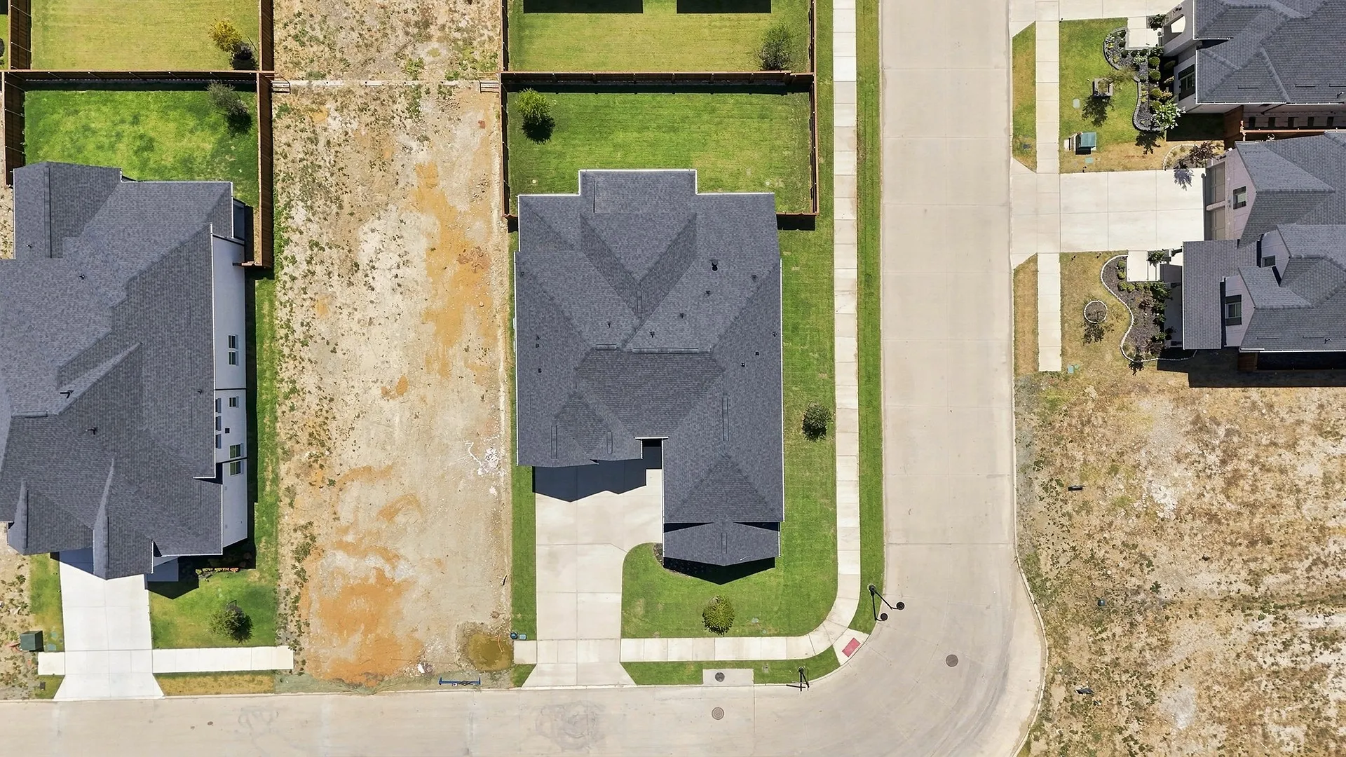 Single Family Residence For Sale in Collin County , 505 Limerick Lane, Celina, Texas 75009, 5 Bedroom, 4 Bathroom, 2 Garage spaces, 4,031 Sqft, built in 2026, mls#21381711, Real Estate Agent in Celina, Homes For Sale in Collin county, Homes For Sale in Celina, Realtor in Celina Texas, Real Estate Brokerage Independent Realty Texas, Luminita Cordes Realtor