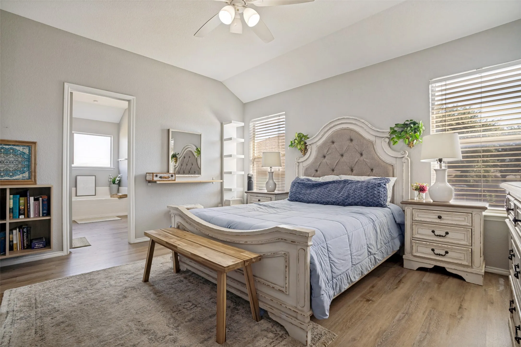Single Family Residence For Sale in Tarrant County , 1148 Mustang Ridge Drive, Fort Worth, Texas 76052, 3 Bedroom, 2 Bathroom, 2 Garage spaces, 1,482 Sqft, built in 2004, mls#21379785, Real Estate Agent in Fort Worth, Homes For Sale in Tarrant county, Homes For Sale in Fort Worth, Realtor in Fort Worth Texas, Real Estate Brokerage Independent Realty Texas, Luminita Cordes Realtor