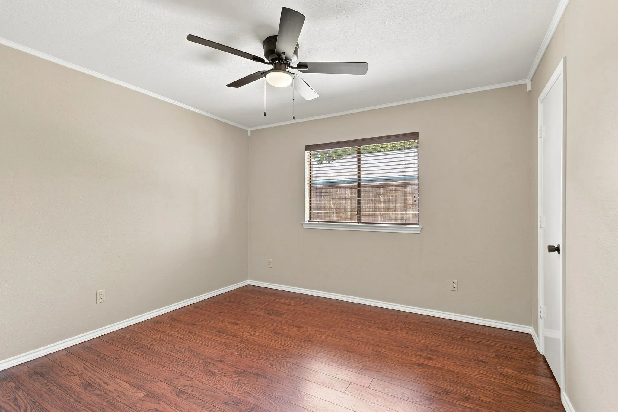 Single Family Residence For Rent in Collin County , 3205 Wrangler Road, Plano, Texas 75074, 4 Bedroom, 3 Bathroom, 2 Garage spaces, 2,095 Sqft, built in 1983, mls#21381692, Real Estate Agent in Plano, Homes For Rent in Collin county, Homes For Rent in Plano, Realtor in Plano Texas, Real Estate Brokerage Independent Realty Texas, Luminita Cordes Realtor