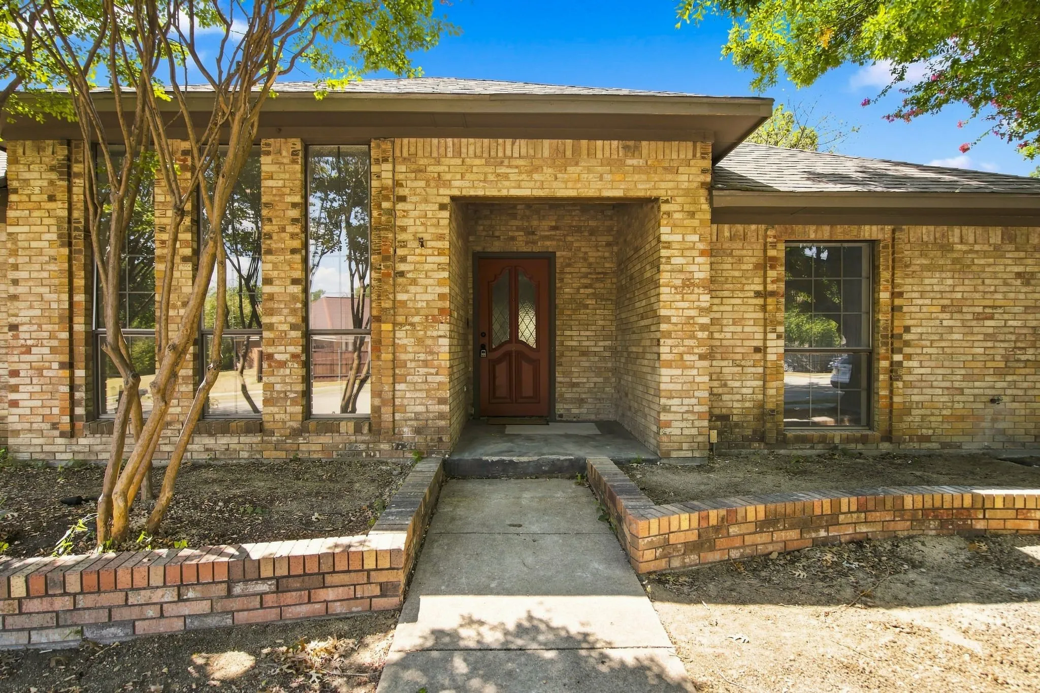 Single Family Residence For Rent in Collin County , 3205 Wrangler Road, Plano, Texas 75074, 4 Bedroom, 3 Bathroom, 2 Garage spaces, 2,095 Sqft, built in 1983, mls#21381692, Real Estate Agent in Plano, Homes For Rent in Collin county, Homes For Rent in Plano, Realtor in Plano Texas, Real Estate Brokerage Independent Realty Texas, Luminita Cordes Realtor