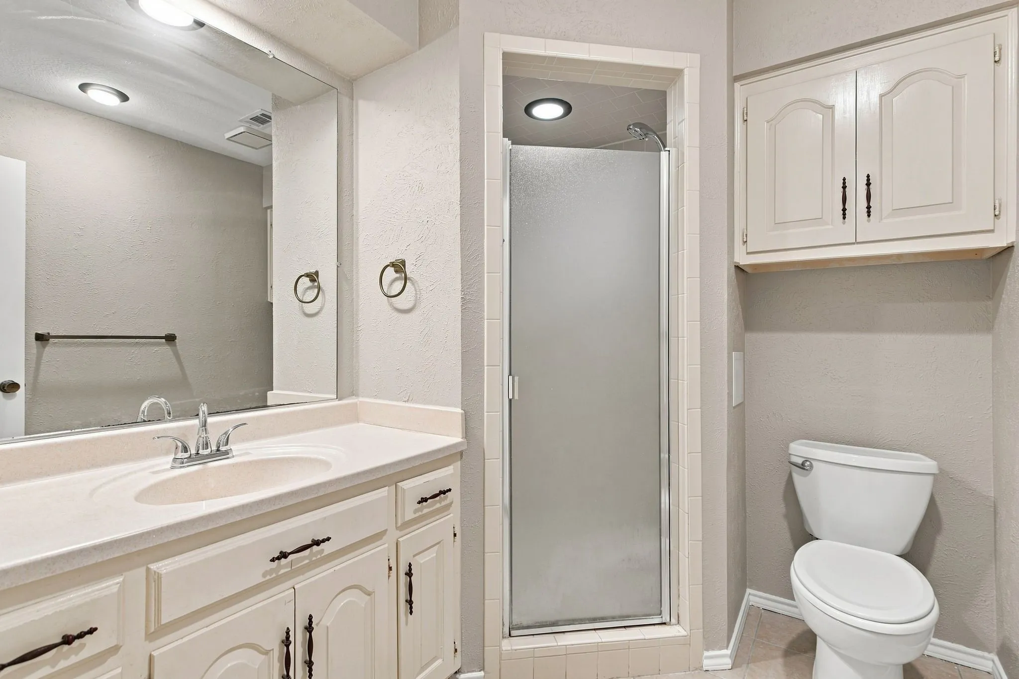 Single Family Residence For Rent in Collin County , 3205 Wrangler Road, Plano, Texas 75074, 4 Bedroom, 3 Bathroom, 2 Garage spaces, 2,095 Sqft, built in 1983, mls#21381692, Real Estate Agent in Plano, Homes For Rent in Collin county, Homes For Rent in Plano, Realtor in Plano Texas, Real Estate Brokerage Independent Realty Texas, Luminita Cordes Realtor