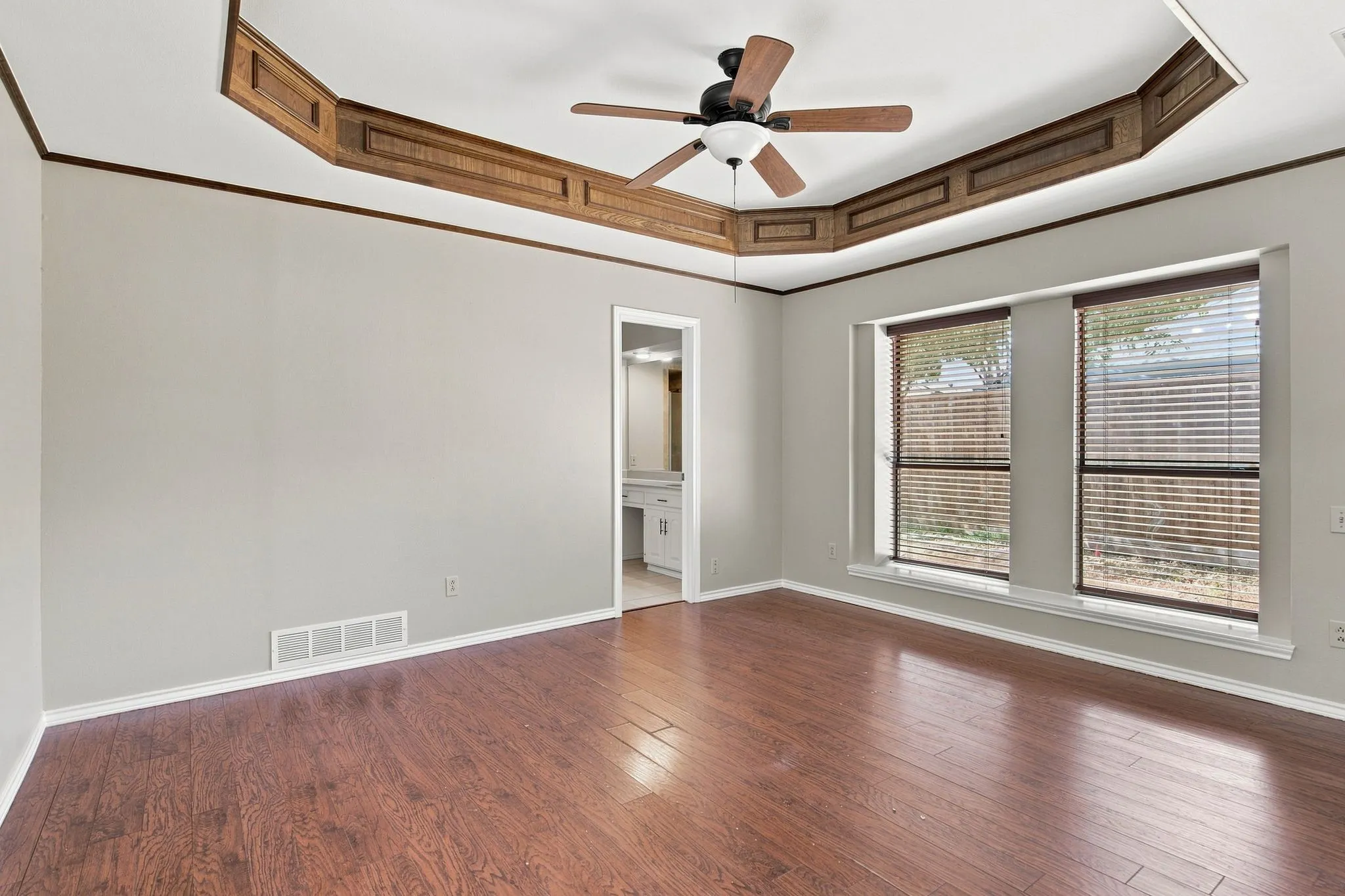 Single Family Residence For Rent in Collin County , 3205 Wrangler Road, Plano, Texas 75074, 4 Bedroom, 3 Bathroom, 2 Garage spaces, 2,095 Sqft, built in 1983, mls#21381692, Real Estate Agent in Plano, Homes For Rent in Collin county, Homes For Rent in Plano, Realtor in Plano Texas, Real Estate Brokerage Independent Realty Texas, Luminita Cordes Realtor