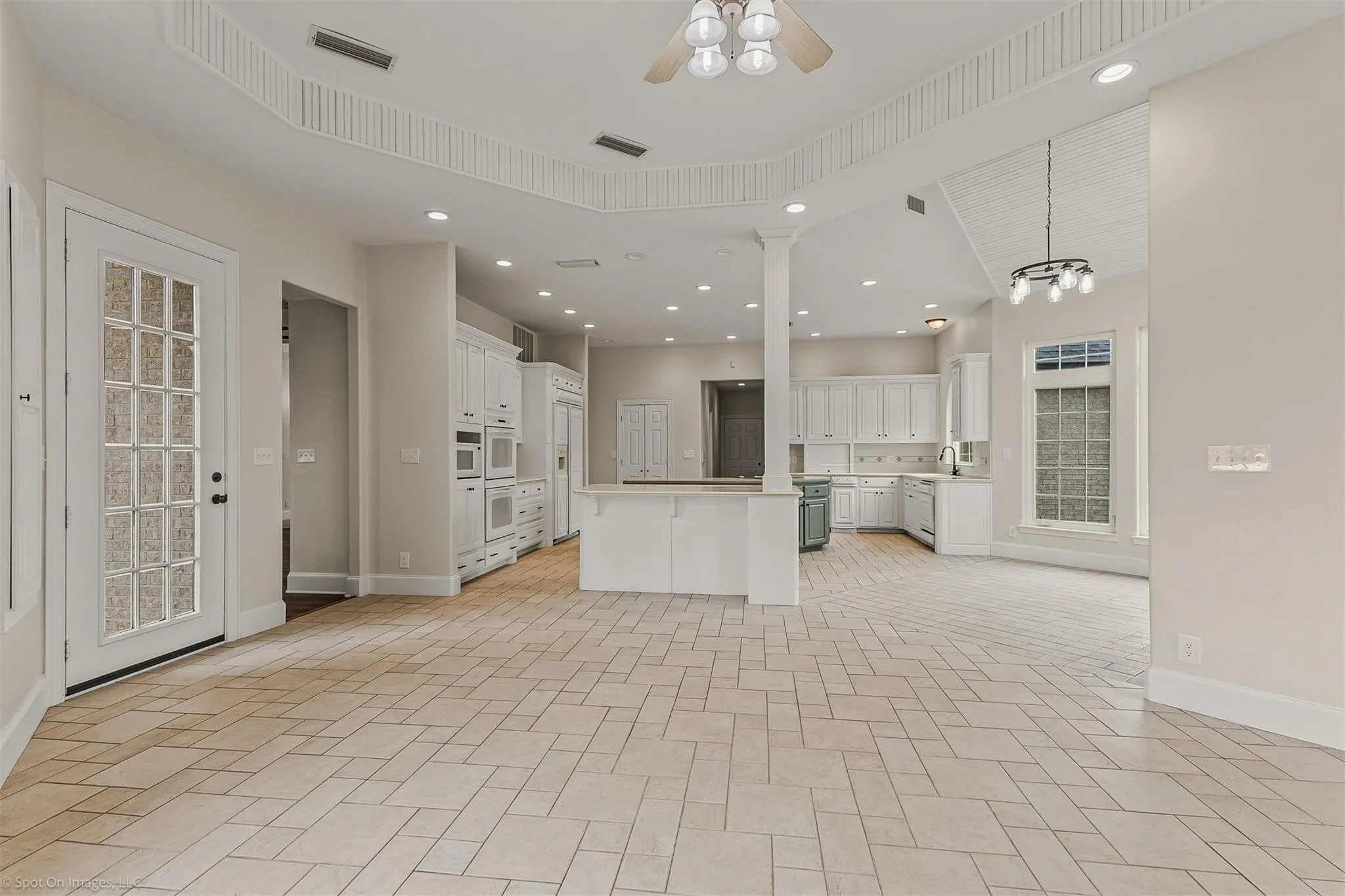 Single Family Residence For Sale in Kaufman County , 15183 Valley View, Forney, Texas 75126, 4 Bedroom, 4 Bathroom, 3 Garage spaces, 2,995 Sqft, built in 1998, mls#21381733, Real Estate Agent in Forney, Homes For Sale in Kaufman county, Homes For Sale in Forney, Realtor in Forney Texas, Real Estate Brokerage Independent Realty Texas, Luminita Cordes Realtor