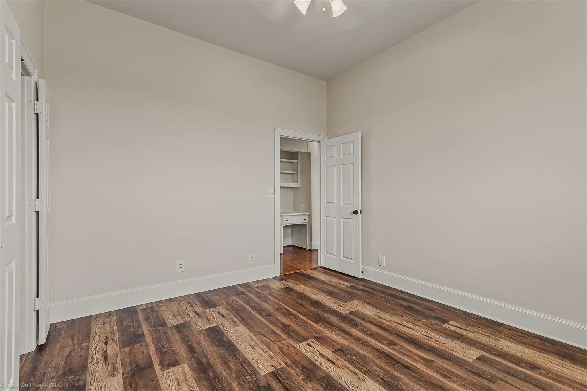 Single Family Residence For Sale in Kaufman County , 15183 Valley View, Forney, Texas 75126, 4 Bedroom, 4 Bathroom, 3 Garage spaces, 2,995 Sqft, built in 1998, mls#21381733, Real Estate Agent in Forney, Homes For Sale in Kaufman county, Homes For Sale in Forney, Realtor in Forney Texas, Real Estate Brokerage Independent Realty Texas, Luminita Cordes Realtor