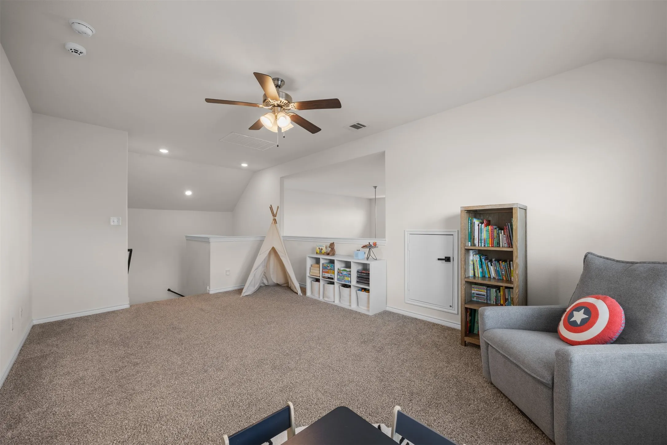 Single Family Residence For Sale in Collin County , 591 Yucca Court, Princeton, Texas 75407, 4 Bedroom, 3 Bathroom, 2 Garage spaces, 2,193 Sqft, built in 2021, mls#21376052, Real Estate Agent in Princeton, Homes For Sale in Collin county, Homes For Sale in Princeton, Realtor in Princeton Texas, Real Estate Brokerage Independent Realty Texas, Luminita Cordes Realtor