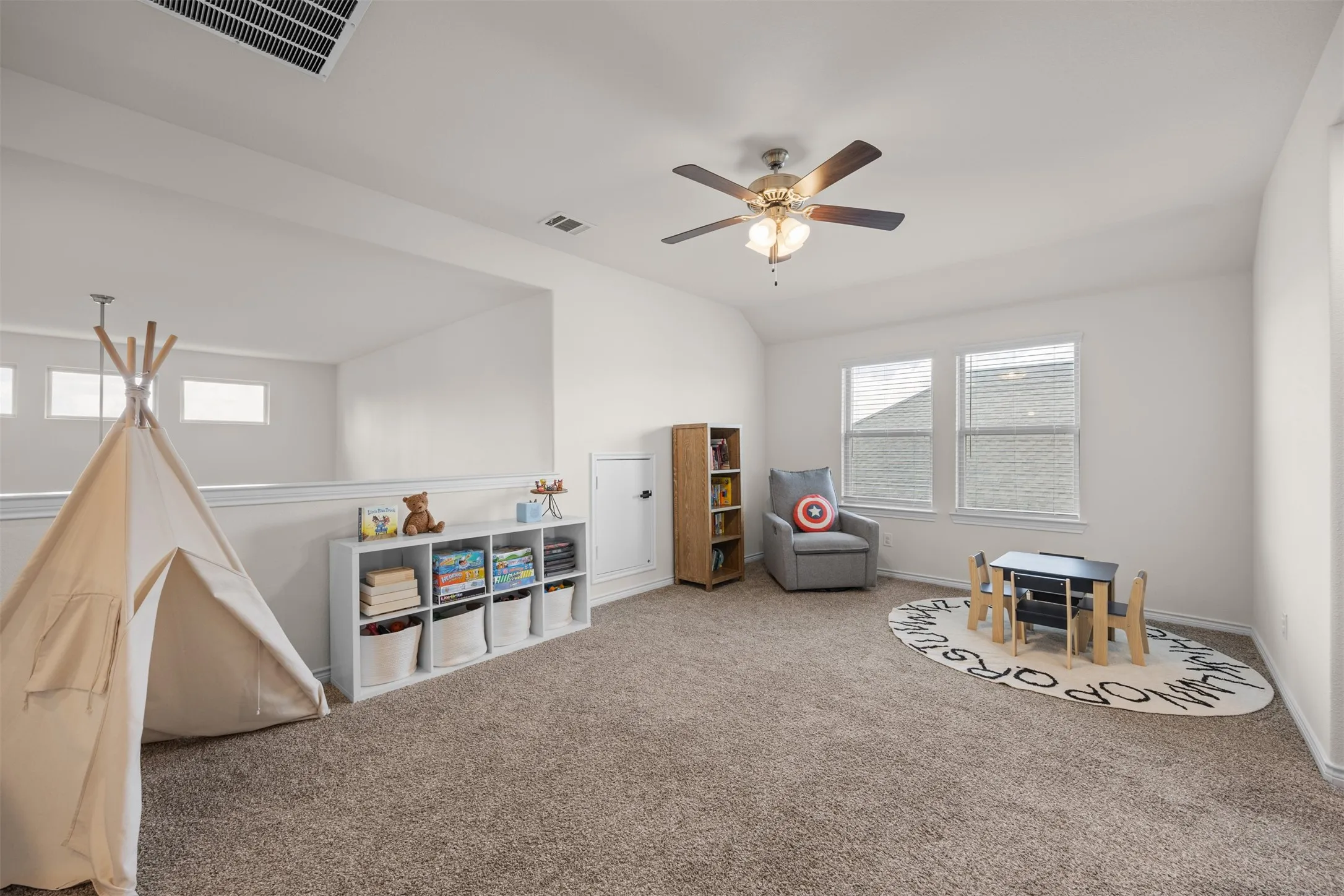 Single Family Residence For Sale in Collin County , 591 Yucca Court, Princeton, Texas 75407, 4 Bedroom, 3 Bathroom, 2 Garage spaces, 2,193 Sqft, built in 2021, mls#21376052, Real Estate Agent in Princeton, Homes For Sale in Collin county, Homes For Sale in Princeton, Realtor in Princeton Texas, Real Estate Brokerage Independent Realty Texas, Luminita Cordes Realtor