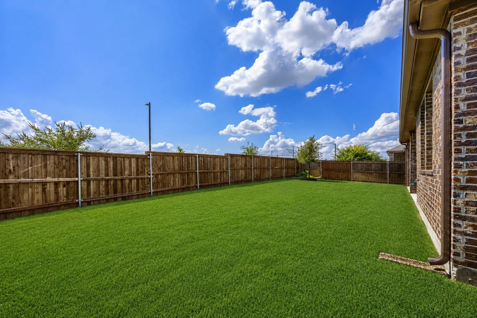 Single Family Residence For Sale in Collin County , 591 Yucca Court, Princeton, Texas 75407, 4 Bedroom, 3 Bathroom, 2 Garage spaces, 2,193 Sqft, built in 2021, mls#21376052, Real Estate Agent in Princeton, Homes For Sale in Collin county, Homes For Sale in Princeton, Realtor in Princeton Texas, Real Estate Brokerage Independent Realty Texas, Luminita Cordes Realtor