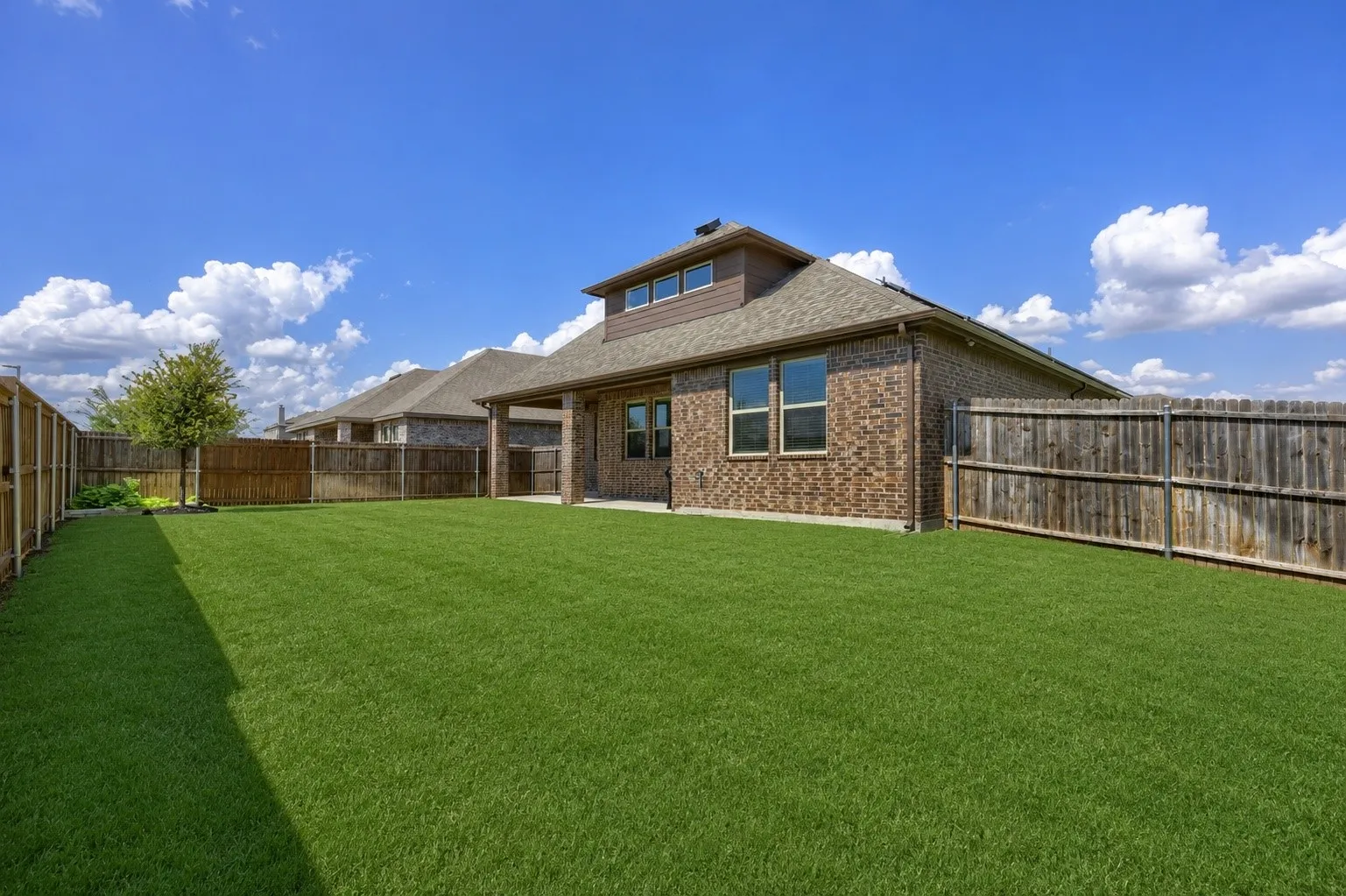 Single Family Residence For Sale in Collin County , 591 Yucca Court, Princeton, Texas 75407, 4 Bedroom, 3 Bathroom, 2 Garage spaces, 2,193 Sqft, built in 2021, mls#21376052, Real Estate Agent in Princeton, Homes For Sale in Collin county, Homes For Sale in Princeton, Realtor in Princeton Texas, Real Estate Brokerage Independent Realty Texas, Luminita Cordes Realtor