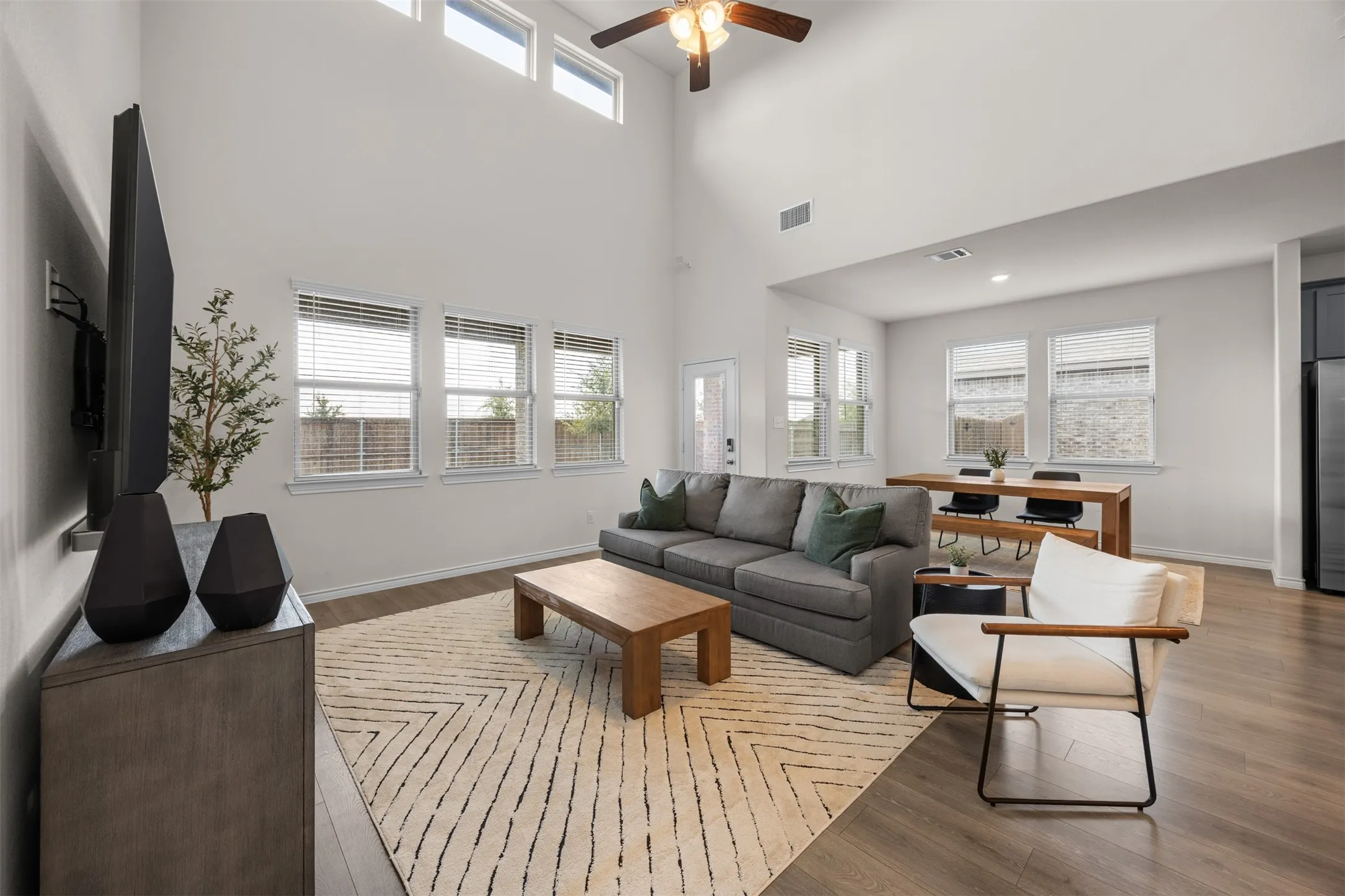 Single Family Residence For Sale in Collin County , 591 Yucca Court, Princeton, Texas 75407, 4 Bedroom, 3 Bathroom, 2 Garage spaces, 2,193 Sqft, built in 2021, mls#21376052, Real Estate Agent in Princeton, Homes For Sale in Collin county, Homes For Sale in Princeton, Realtor in Princeton Texas, Real Estate Brokerage Independent Realty Texas, Luminita Cordes Realtor