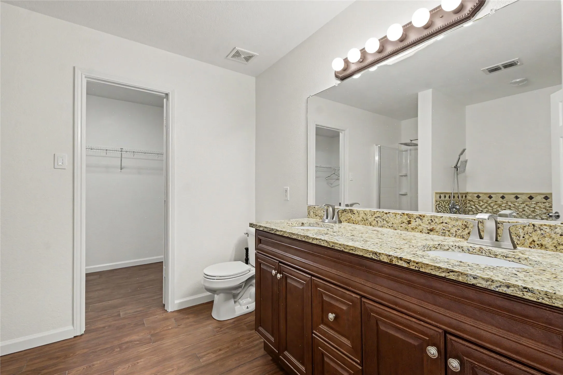 Single Family Residence For Rent in Tarrant County , 7429 Sienna Ridge Lane, Fort Worth, Texas 76131, 4 Bedroom, 3 Bathroom, 2 Garage spaces, 2,894 Sqft, built in 2006, mls#21366364, Real Estate Agent in Fort Worth, Homes For Rent in Tarrant county, Homes For Rent in Fort Worth, Realtor in Fort Worth Texas, Real Estate Brokerage Independent Realty Texas, Luminita Cordes Realtor