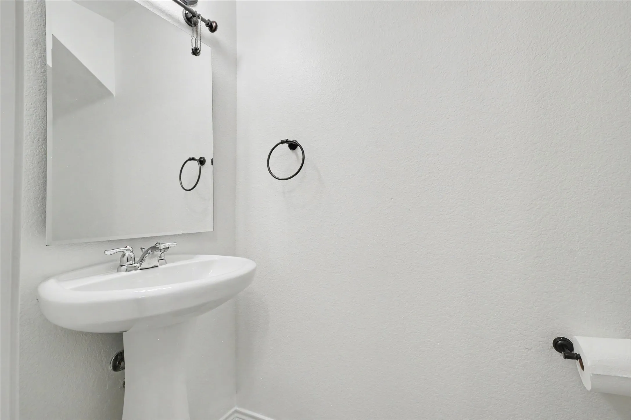 Single Family Residence For Rent in Tarrant County , 7429 Sienna Ridge Lane, Fort Worth, Texas 76131, 4 Bedroom, 3 Bathroom, 2 Garage spaces, 2,894 Sqft, built in 2006, mls#21366364, Real Estate Agent in Fort Worth, Homes For Rent in Tarrant county, Homes For Rent in Fort Worth, Realtor in Fort Worth Texas, Real Estate Brokerage Independent Realty Texas, Luminita Cordes Realtor