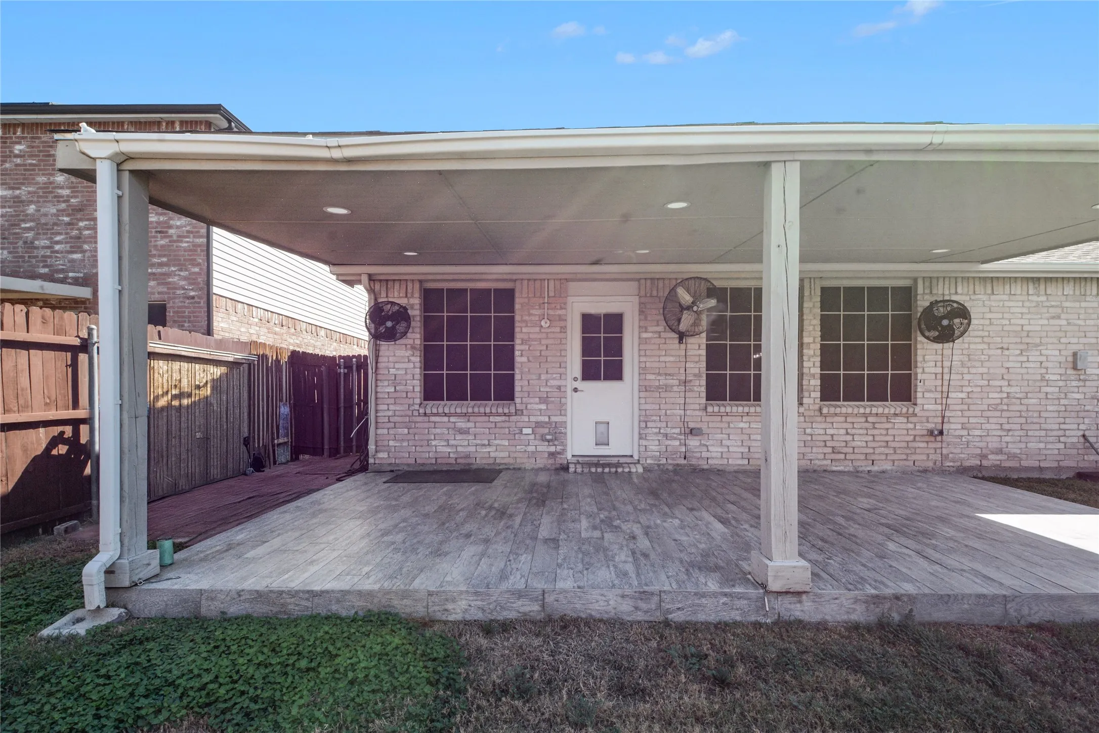 Single Family Residence For Rent in Tarrant County , 7429 Sienna Ridge Lane, Fort Worth, Texas 76131, 4 Bedroom, 3 Bathroom, 2 Garage spaces, 2,894 Sqft, built in 2006, mls#21366364, Real Estate Agent in Fort Worth, Homes For Rent in Tarrant county, Homes For Rent in Fort Worth, Realtor in Fort Worth Texas, Real Estate Brokerage Independent Realty Texas, Luminita Cordes Realtor