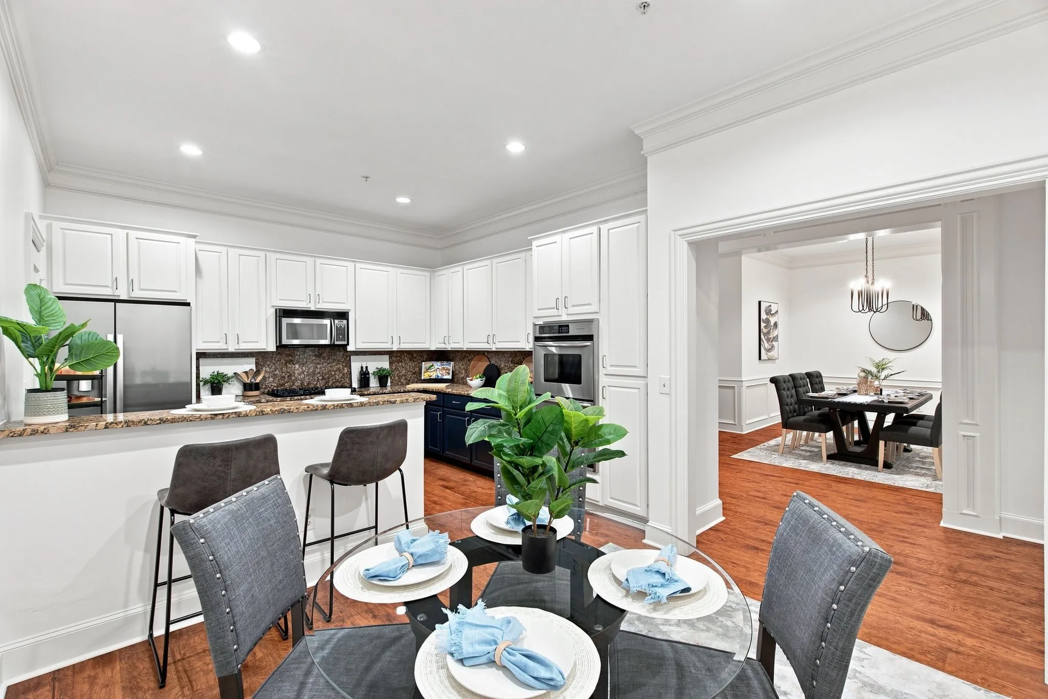 Condominium For Sale in Dallas County , 3303 Blackburn Street 306, Dallas, Texas 75204, 2 Bedroom, 3 Bathroom, 2 Garage spaces, 2,083 Sqft, built in 2001, mls#21376033, Real Estate Agent in Dallas, Homes For Sale in Dallas county, Homes For Sale in Dallas, Realtor in Dallas Texas, Real Estate Brokerage Independent Realty Texas, Luminita Cordes Realtor