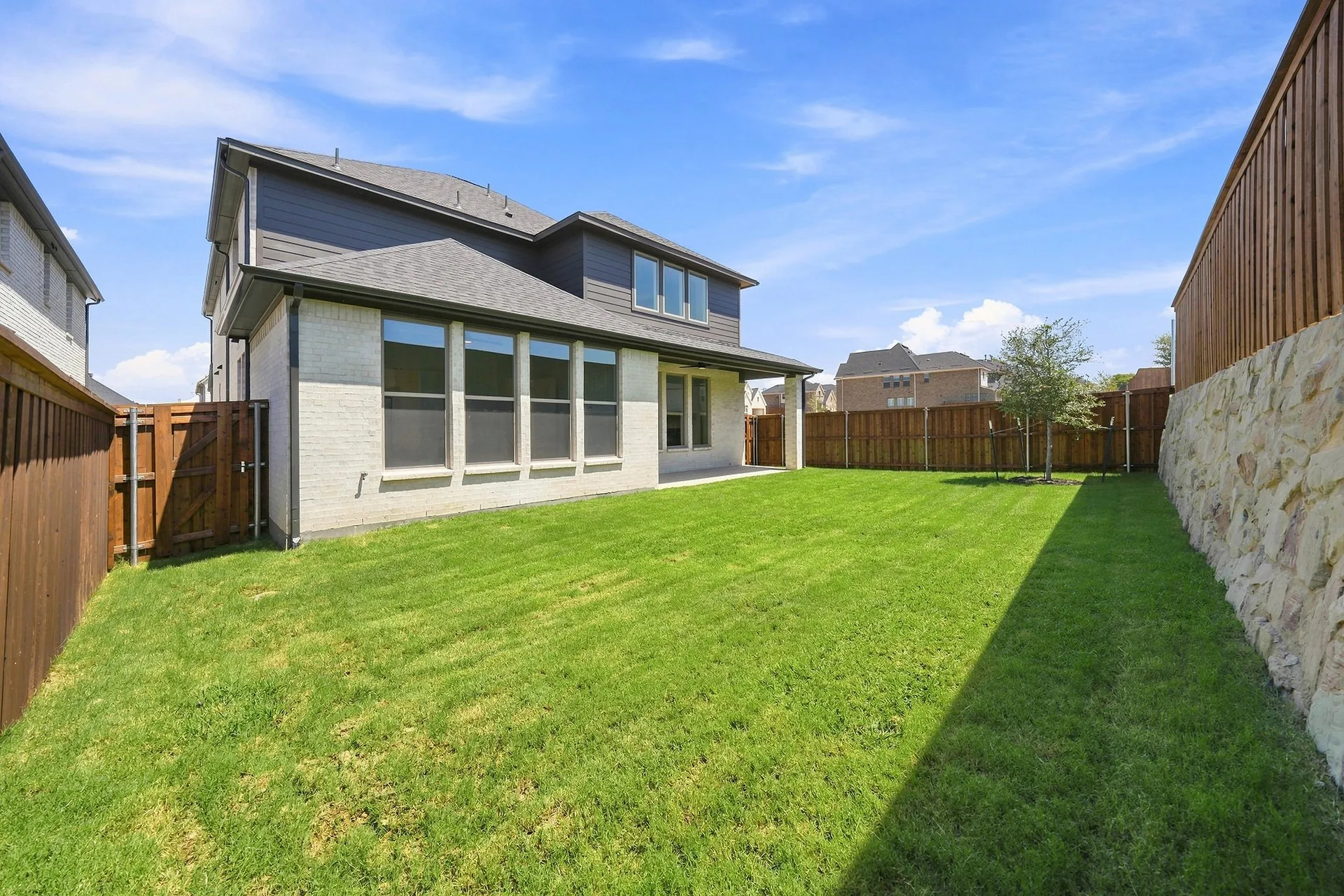 Single Family Residence For Sale in Collin County , 509 Carlow Way, Celina, Texas 75009, 4 Bedroom, 5 Bathroom, 2 Garage spaces, 3,514 Sqft, built in 2026, mls#21381751, Real Estate Agent in Celina, Homes For Sale in Collin county, Homes For Sale in Celina, Realtor in Celina Texas, Real Estate Brokerage Independent Realty Texas, Luminita Cordes Realtor