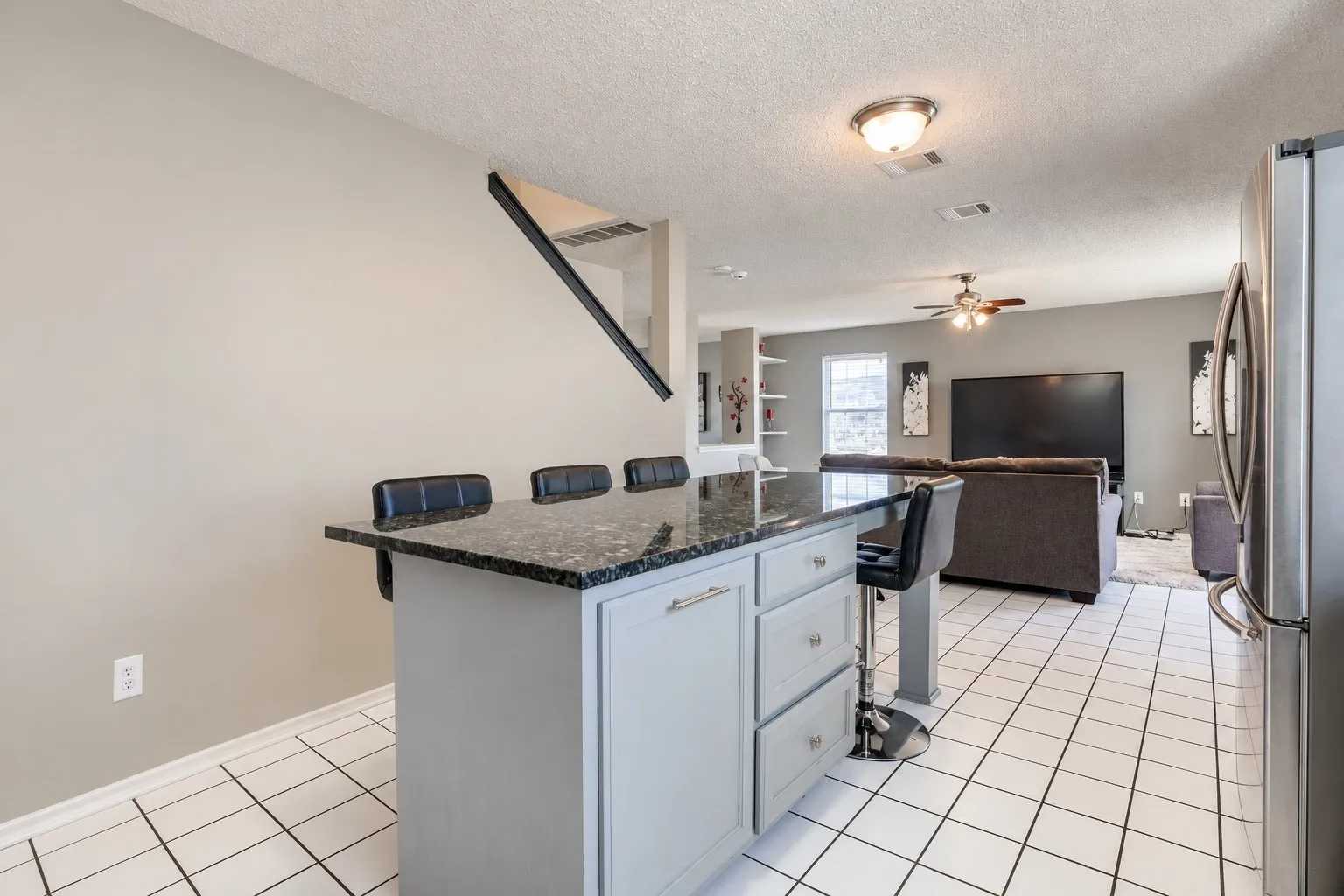 Single Family Residence For Rent in Tarrant County , 3433 Cayman Drive, Fort Worth, Texas 76123, 3 Bedroom, 3 Bathroom, 2 Garage spaces, 2,330 Sqft, built in 2005, mls#21373673, Real Estate Agent in Fort Worth, Homes For Rent in Tarrant county, Homes For Rent in Fort Worth, Realtor in Fort Worth Texas, Real Estate Brokerage Independent Realty Texas, Luminita Cordes Realtor