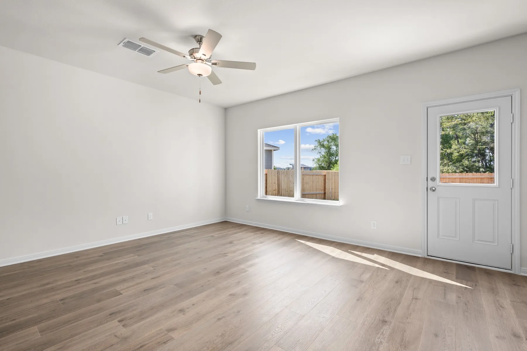 Single Family Residence For Sale in Denton County , 8433 White Wolf Trail, Ponder, Texas 76259, 3 Bedroom, 3 Bathroom, 2 Garage spaces, 2,232 Sqft, built in 2026, mls#21381759, Real Estate Agent in Ponder, Homes For Sale in Denton county, Homes For Sale in Ponder, Realtor in Ponder Texas, Real Estate Brokerage Independent Realty Texas, Luminita Cordes Realtor