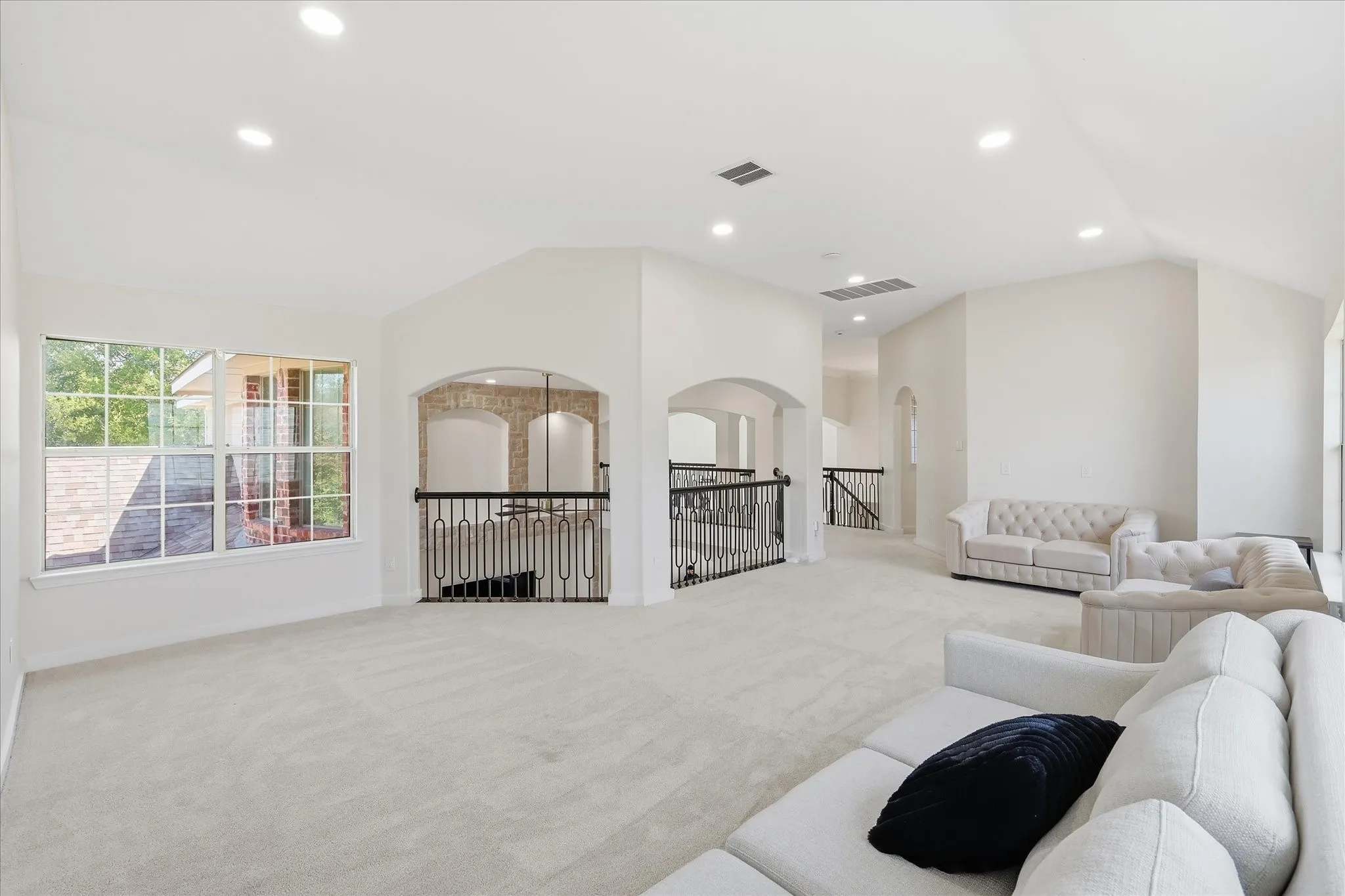 Single Family Residence For Rent in Collin County , 1106 Bridgeway Lane, Allen, Texas 75013, 5 Bedroom, 4 Bathroom, 2 Garage spaces, 4,428 Sqft, built in 2004, mls#21380670, Real Estate Agent in Allen, Homes For Rent in Collin county, Homes For Rent in Allen, Realtor in Allen Texas, Real Estate Brokerage Independent Realty Texas, Luminita Cordes Realtor
