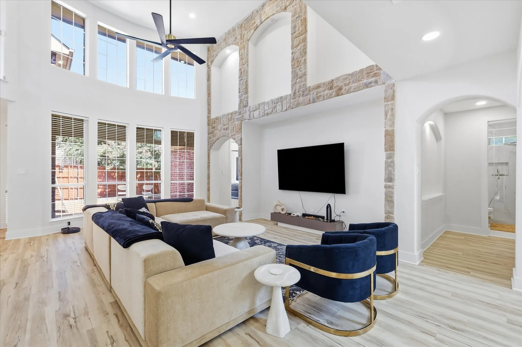Single Family Residence For Rent in Collin County , 1106 Bridgeway Lane, Allen, Texas 75013, 5 Bedroom, 4 Bathroom, 2 Garage spaces, 4,428 Sqft, built in 2004, mls#21380670, Real Estate Agent in Allen, Homes For Rent in Collin county, Homes For Rent in Allen, Realtor in Allen Texas, Real Estate Brokerage Independent Realty Texas, Luminita Cordes Realtor