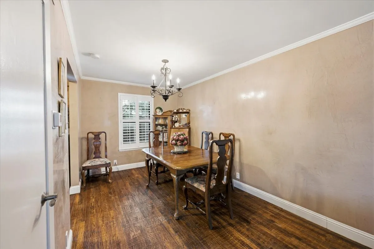 Condominium For Sale in Dallas County , 4918 Lahoma Street 4918, Dallas, Texas 75235, 2 Bedroom, 2 Bathroom, Garage spaces, 993 Sqft, built in 1954, mls#21381772, Real Estate Agent in Dallas, Homes For Sale in Dallas county, Homes For Sale in Dallas, Realtor in Dallas Texas, Real Estate Brokerage Independent Realty Texas, Luminita Cordes Realtor