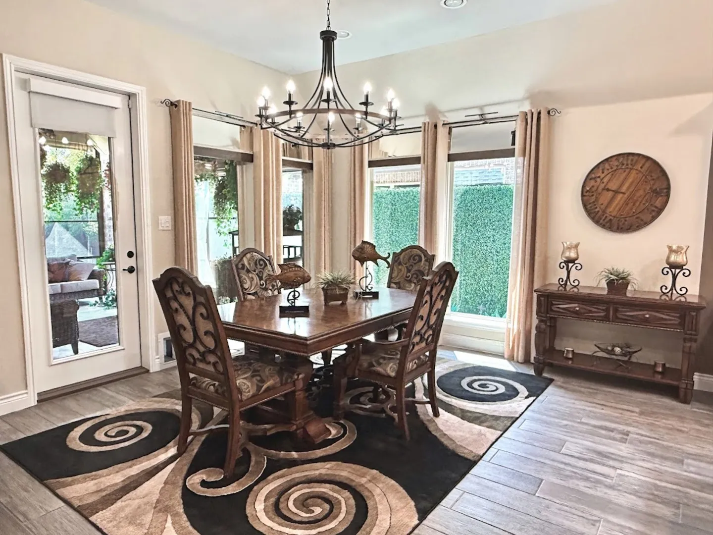 Single Family Residence For Sale in Collin County , 4428 Sunflower Lane, Celina, Texas 75078, 4 Bedroom, 4 Bathroom, 2 Garage spaces, 2,982 Sqft, built in 2018, mls#21381662, Real Estate Agent in Celina, Homes For Sale in Collin county, Homes For Sale in Celina, Realtor in Celina Texas, Real Estate Brokerage Independent Realty Texas, Luminita Cordes Realtor