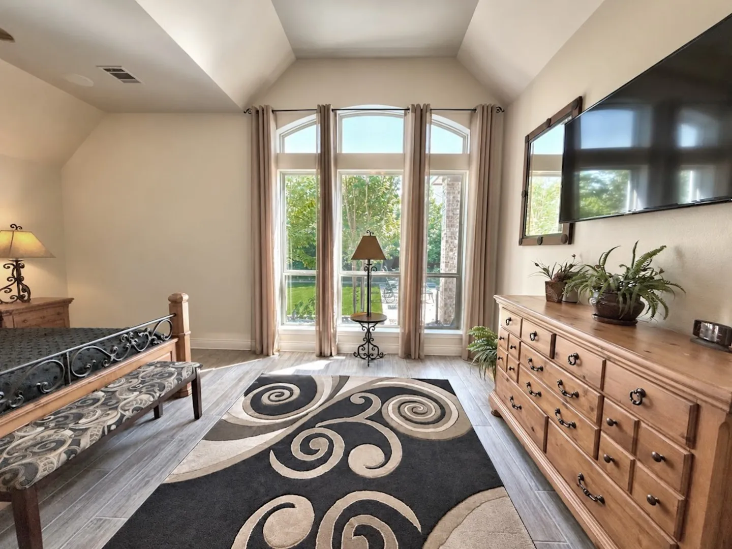 Single Family Residence For Sale in Collin County , 4428 Sunflower Lane, Celina, Texas 75078, 4 Bedroom, 4 Bathroom, 2 Garage spaces, 2,982 Sqft, built in 2018, mls#21381662, Real Estate Agent in Celina, Homes For Sale in Collin county, Homes For Sale in Celina, Realtor in Celina Texas, Real Estate Brokerage Independent Realty Texas, Luminita Cordes Realtor