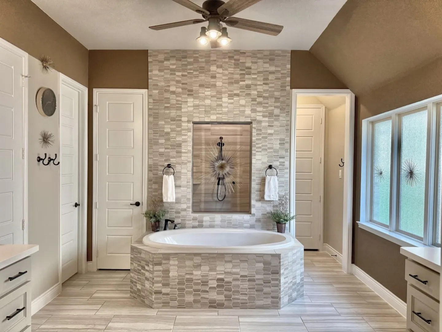 Single Family Residence For Sale in Collin County , 4428 Sunflower Lane, Celina, Texas 75078, 4 Bedroom, 4 Bathroom, 2 Garage spaces, 2,982 Sqft, built in 2018, mls#21381662, Real Estate Agent in Celina, Homes For Sale in Collin county, Homes For Sale in Celina, Realtor in Celina Texas, Real Estate Brokerage Independent Realty Texas, Luminita Cordes Realtor