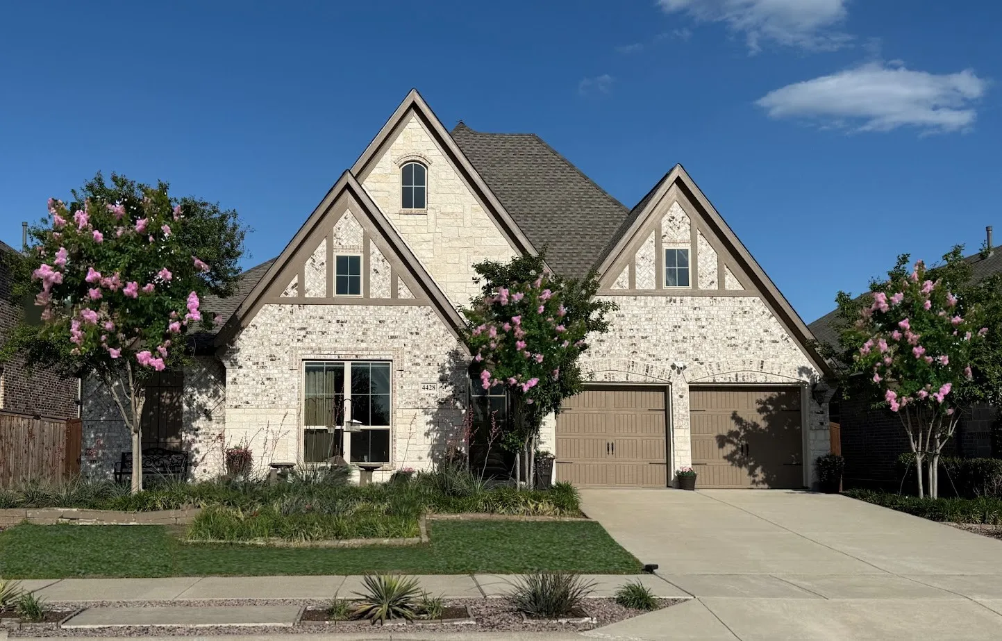 Single Family Residence For Sale in Collin County , 4428 Sunflower Lane, Celina, Texas 75078, 4 Bedroom, 4 Bathroom, 2 Garage spaces, 2,982 Sqft, built in 2018, mls#21381662, Real Estate Agent in Celina, Homes For Sale in Collin county, Homes For Sale in Celina, Realtor in Celina Texas, Real Estate Brokerage Independent Realty Texas, Luminita Cordes Realtor