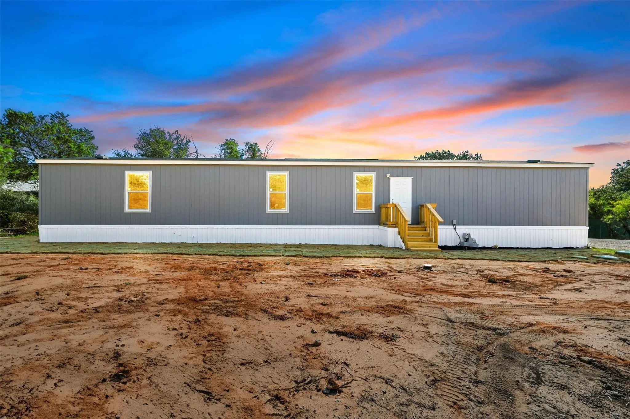 Mobile Home For Sale in Hood County , 2722 Cypress Street, Granbury, Texas 76048, 3 Bedroom, 2 Bathroom, Garage spaces, 1,153 Sqft, built in 2024, mls#21381722, Real Estate Agent in Granbury, Homes For Sale in Hood county, Homes For Sale in Granbury, Realtor in Granbury Texas, Real Estate Brokerage Independent Realty Texas, Luminita Cordes Realtor