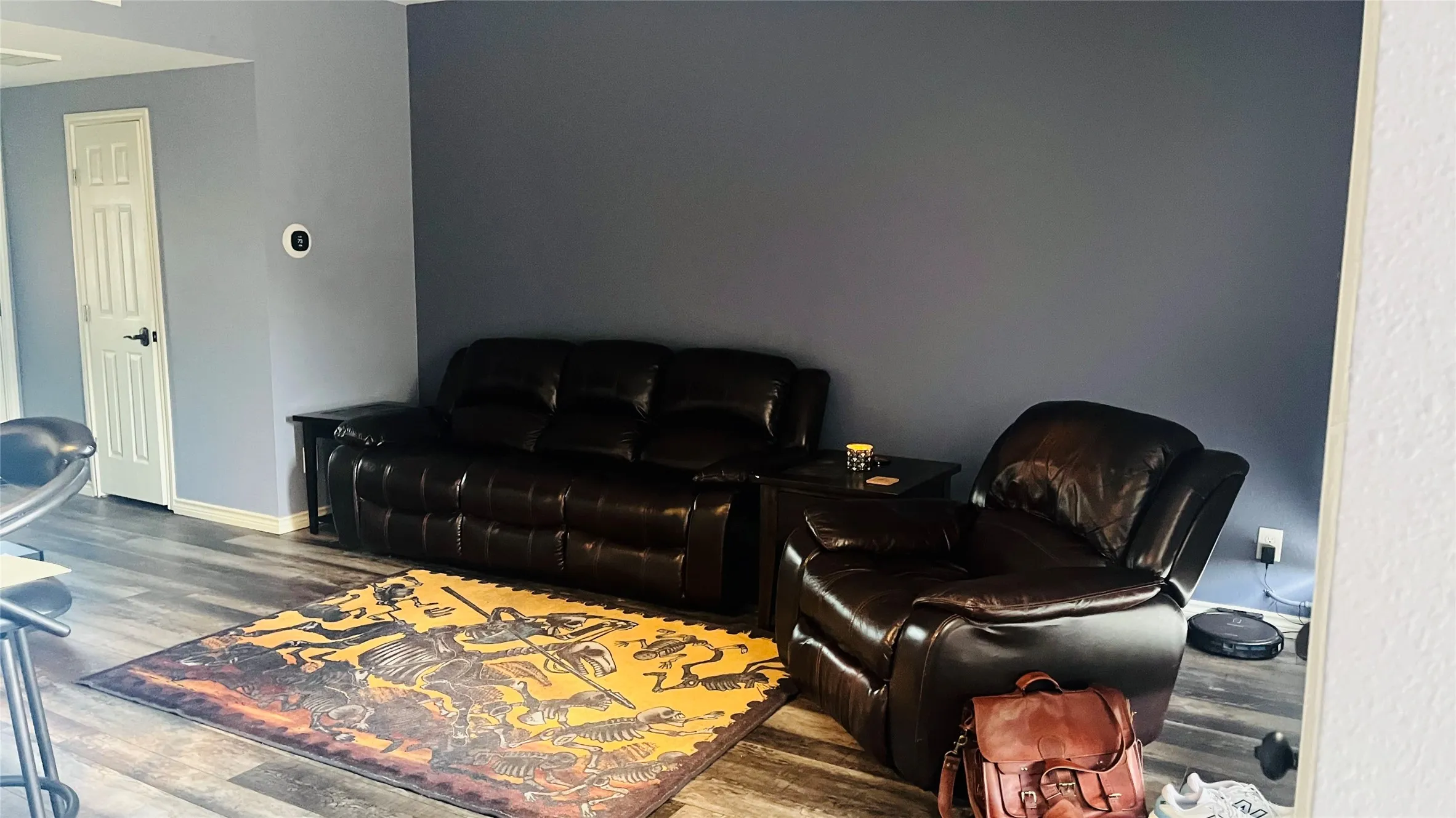 Townhouse For Sale in Dallas County , 2305 Southlake Court, Irving, Texas 75038, 1 Bedroom, 2 Bathroom, Garage spaces, 938 Sqft, built in 1983, mls#21381710, Real Estate Agent in Irving, Homes For Sale in Dallas county, Homes For Sale in Irving, Realtor in Irving Texas, Real Estate Brokerage Independent Realty Texas, Luminita Cordes Realtor