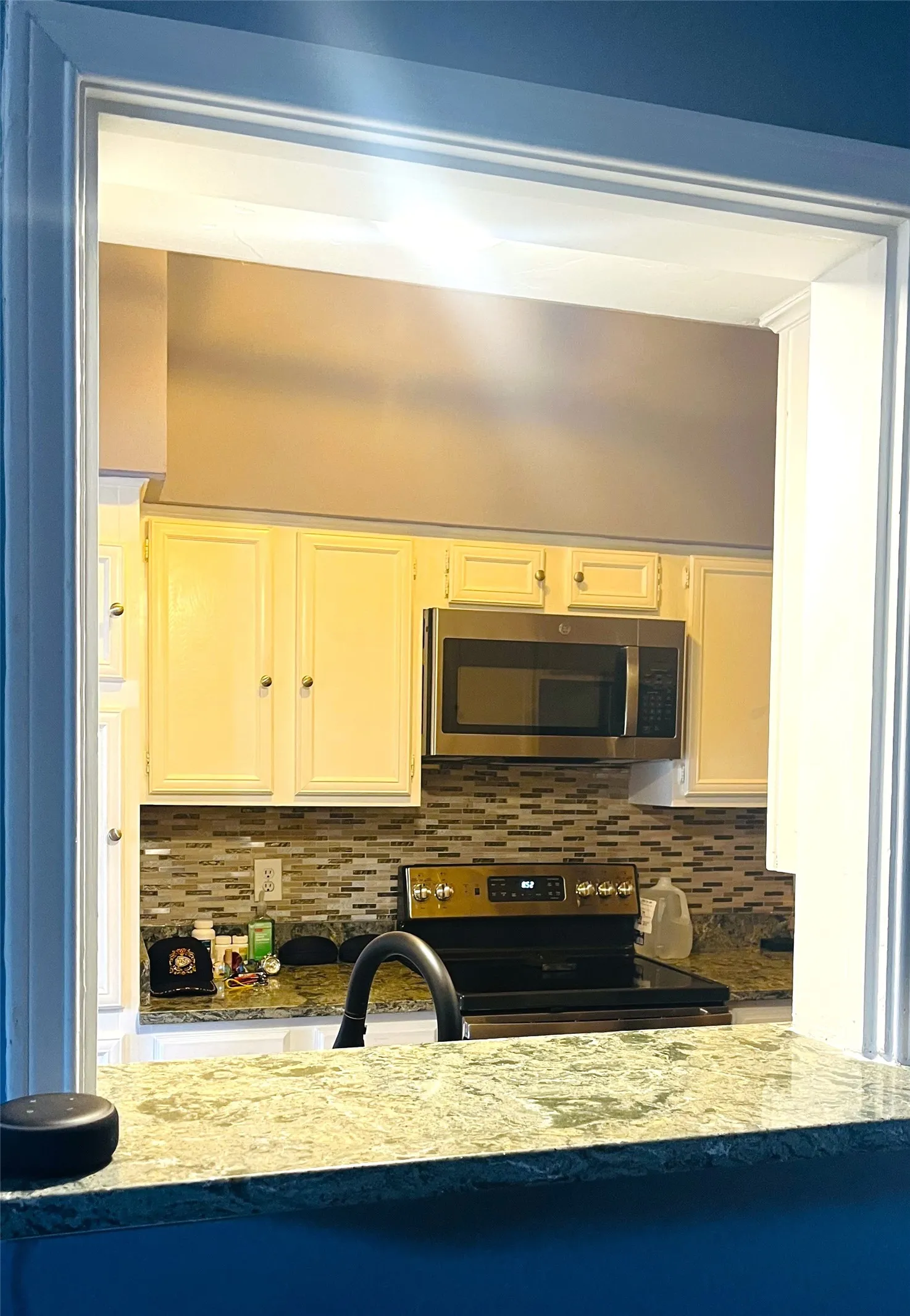 Townhouse For Sale in Dallas County , 2305 Southlake Court, Irving, Texas 75038, 1 Bedroom, 2 Bathroom, Garage spaces, 938 Sqft, built in 1983, mls#21381710, Real Estate Agent in Irving, Homes For Sale in Dallas county, Homes For Sale in Irving, Realtor in Irving Texas, Real Estate Brokerage Independent Realty Texas, Luminita Cordes Realtor