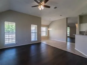 Single Family Residence For Rent in Collin County , 10804 Huntington Road, Frisco, Texas 75035, 3 Bedroom, 2 Bathroom, 2 Garage spaces, 1,861 Sqft, built in 1993, mls#21381801, Real Estate Agent in Frisco, Homes For Rent in Collin county, Homes For Rent in Frisco, Realtor in Frisco Texas, Real Estate Brokerage Independent Realty Texas, Luminita Cordes Realtor