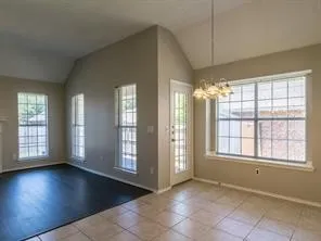 Single Family Residence For Rent in Collin County , 10804 Huntington Road, Frisco, Texas 75035, 3 Bedroom, 2 Bathroom, 2 Garage spaces, 1,861 Sqft, built in 1993, mls#21381801, Real Estate Agent in Frisco, Homes For Rent in Collin county, Homes For Rent in Frisco, Realtor in Frisco Texas, Real Estate Brokerage Independent Realty Texas, Luminita Cordes Realtor