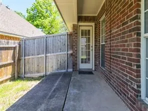Single Family Residence For Rent in Collin County , 10804 Huntington Road, Frisco, Texas 75035, 3 Bedroom, 2 Bathroom, 2 Garage spaces, 1,861 Sqft, built in 1993, mls#21381801, Real Estate Agent in Frisco, Homes For Rent in Collin county, Homes For Rent in Frisco, Realtor in Frisco Texas, Real Estate Brokerage Independent Realty Texas, Luminita Cordes Realtor