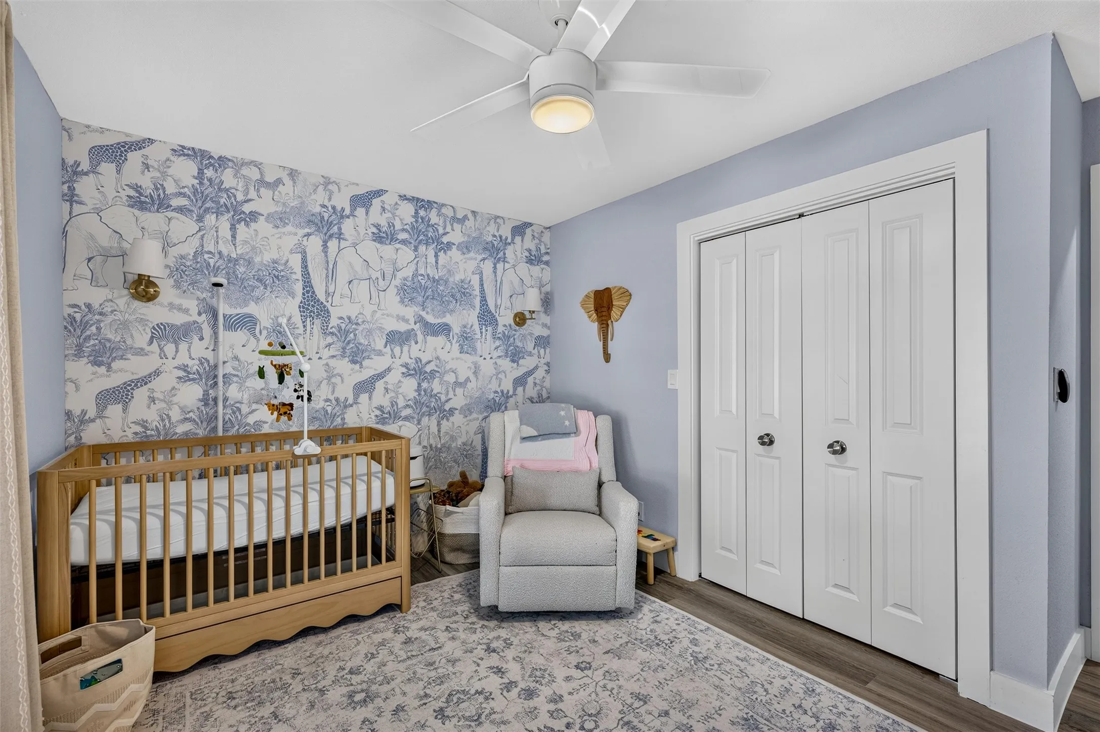 Single Family Residence For Sale in Dallas County , 11335 Mccree Road, Dallas, Texas 75238, 4 Bedroom, 2 Bathroom, 2 Garage spaces, 1,980 Sqft, built in 1972, mls#21381061, Real Estate Agent in Dallas, Homes For Sale in Dallas county, Homes For Sale in Dallas, Realtor in Dallas Texas, Real Estate Brokerage Independent Realty Texas, Luminita Cordes Realtor