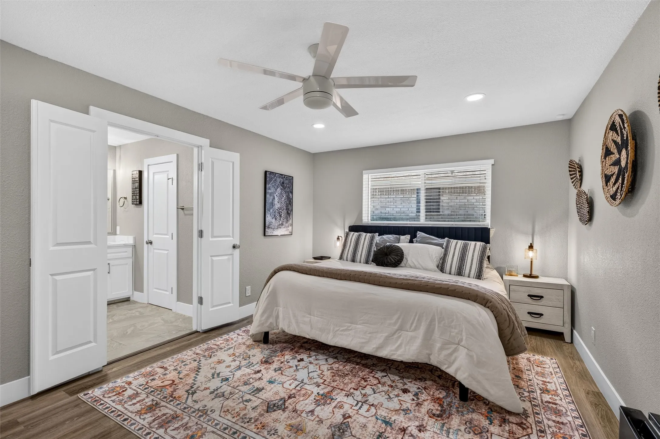 Single Family Residence For Sale in Dallas County , 11335 Mccree Road, Dallas, Texas 75238, 4 Bedroom, 2 Bathroom, 2 Garage spaces, 1,980 Sqft, built in 1972, mls#21381061, Real Estate Agent in Dallas, Homes For Sale in Dallas county, Homes For Sale in Dallas, Realtor in Dallas Texas, Real Estate Brokerage Independent Realty Texas, Luminita Cordes Realtor