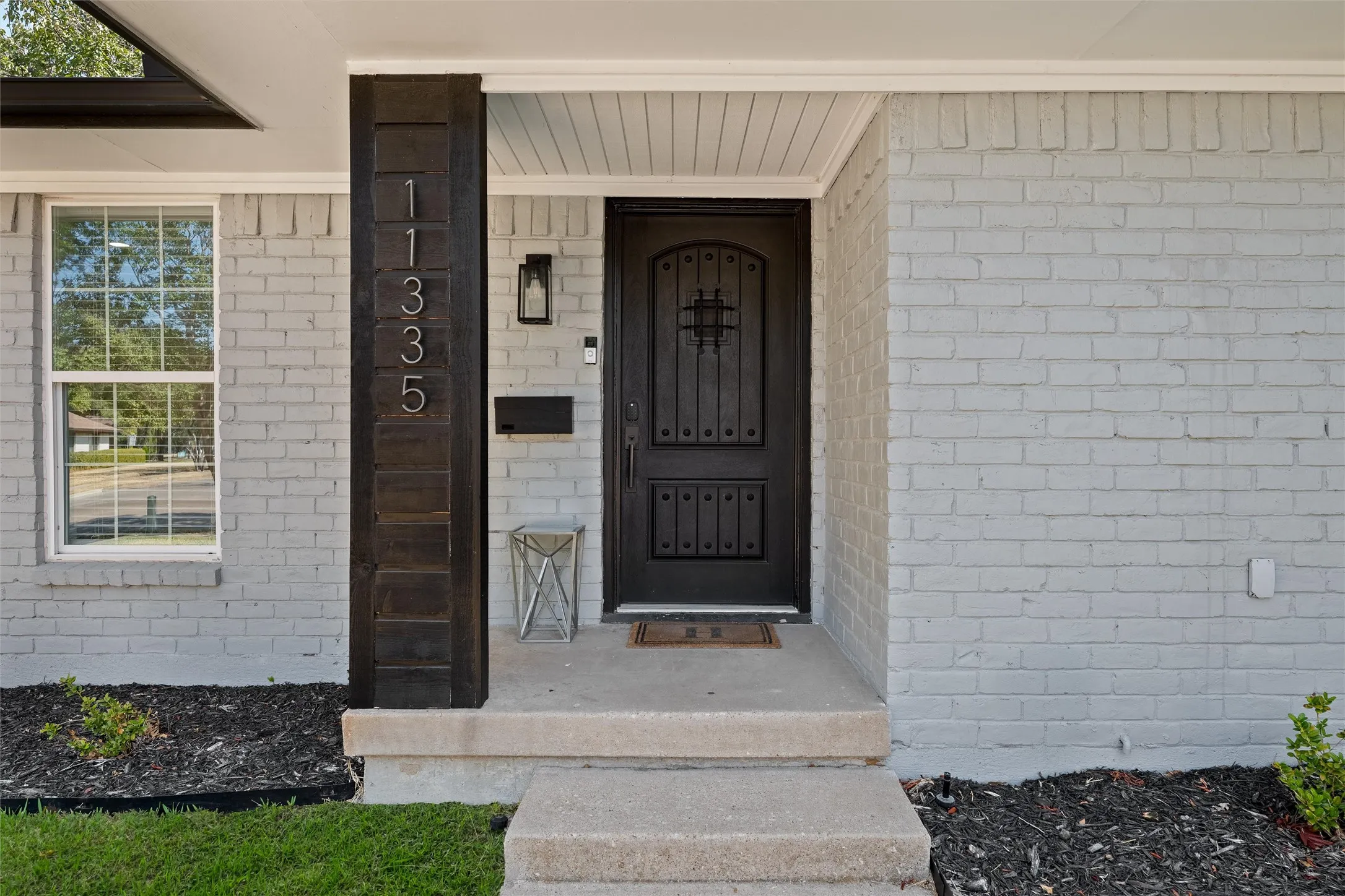 Single Family Residence For Sale in Dallas County , 11335 Mccree Road, Dallas, Texas 75238, 4 Bedroom, 2 Bathroom, 2 Garage spaces, 1,980 Sqft, built in 1972, mls#21381061, Real Estate Agent in Dallas, Homes For Sale in Dallas county, Homes For Sale in Dallas, Realtor in Dallas Texas, Real Estate Brokerage Independent Realty Texas, Luminita Cordes Realtor