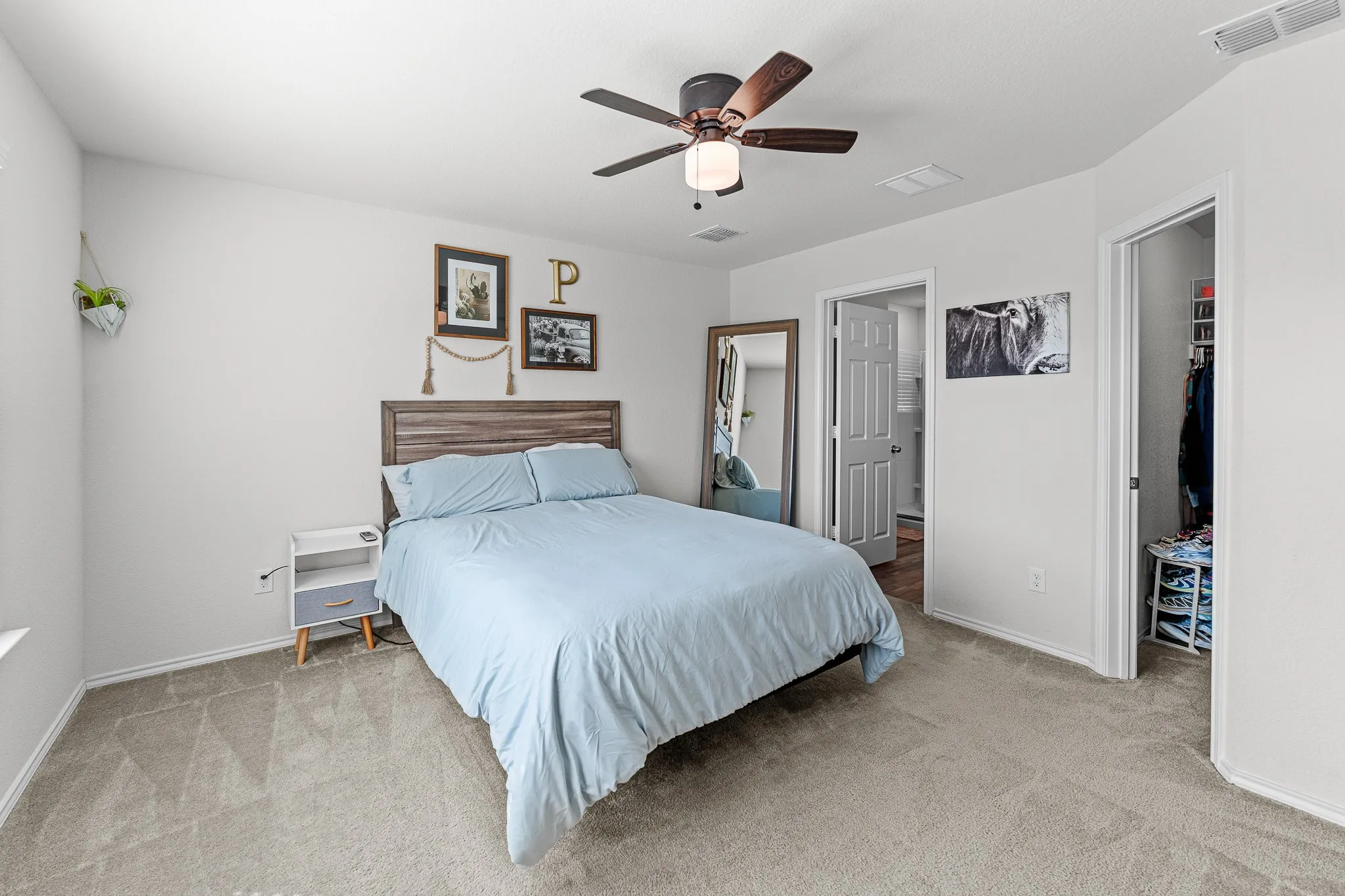 Single Family Residence For Rent in Tarrant County , 9120 Lookout, Fort Worth, Texas 76179, 3 Bedroom, 2 Bathroom, 2 Garage spaces, 1,431 Sqft, built in 2020, mls#21381805, Real Estate Agent in Fort Worth, Homes For Rent in Tarrant county, Homes For Rent in Fort Worth, Realtor in Fort Worth Texas, Real Estate Brokerage Independent Realty Texas, Luminita Cordes Realtor