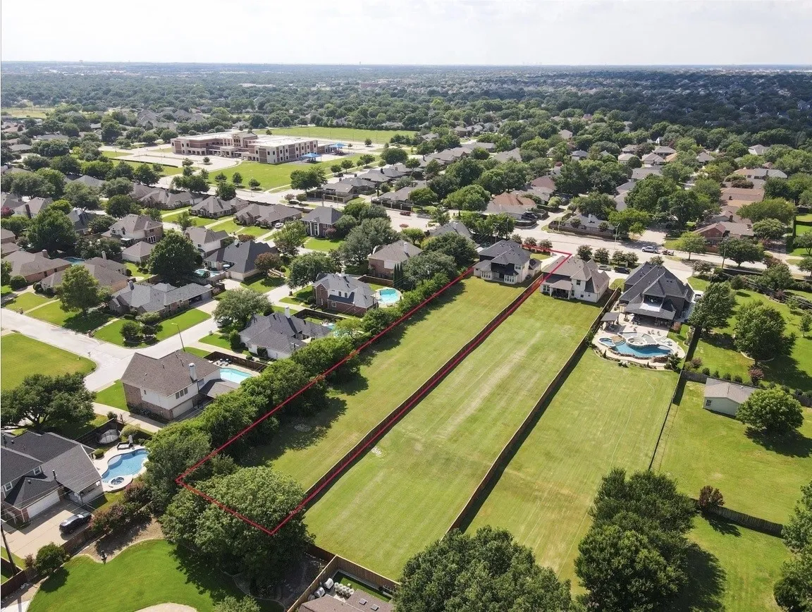 Single Family Residence For Sale in Tarrant County , 1600 Country Club Drive, Mansfield, Texas 76063, 4 Bedroom, 5 Bathroom, 3 Garage spaces, 4,272 Sqft, built in 2019, mls#21381803, Real Estate Agent in Mansfield, Homes For Sale in Tarrant county, Homes For Sale in Mansfield, Realtor in Mansfield Texas, Real Estate Brokerage Independent Realty Texas, Luminita Cordes Realtor
