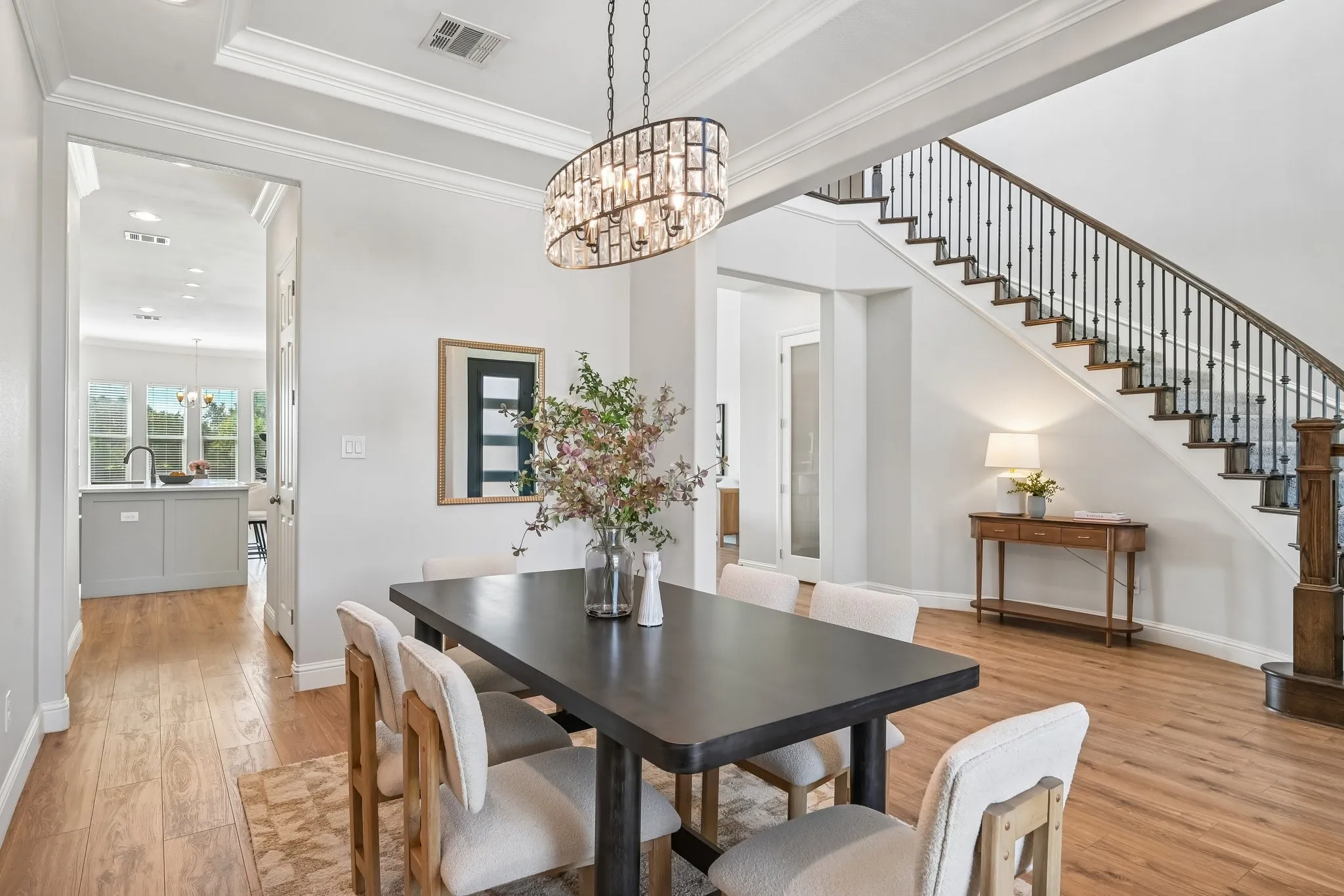 Single Family Residence For Sale in Tarrant County , 1600 Country Club Drive, Mansfield, Texas 76063, 4 Bedroom, 5 Bathroom, 3 Garage spaces, 4,272 Sqft, built in 2019, mls#21381803, Real Estate Agent in Mansfield, Homes For Sale in Tarrant county, Homes For Sale in Mansfield, Realtor in Mansfield Texas, Real Estate Brokerage Independent Realty Texas, Luminita Cordes Realtor