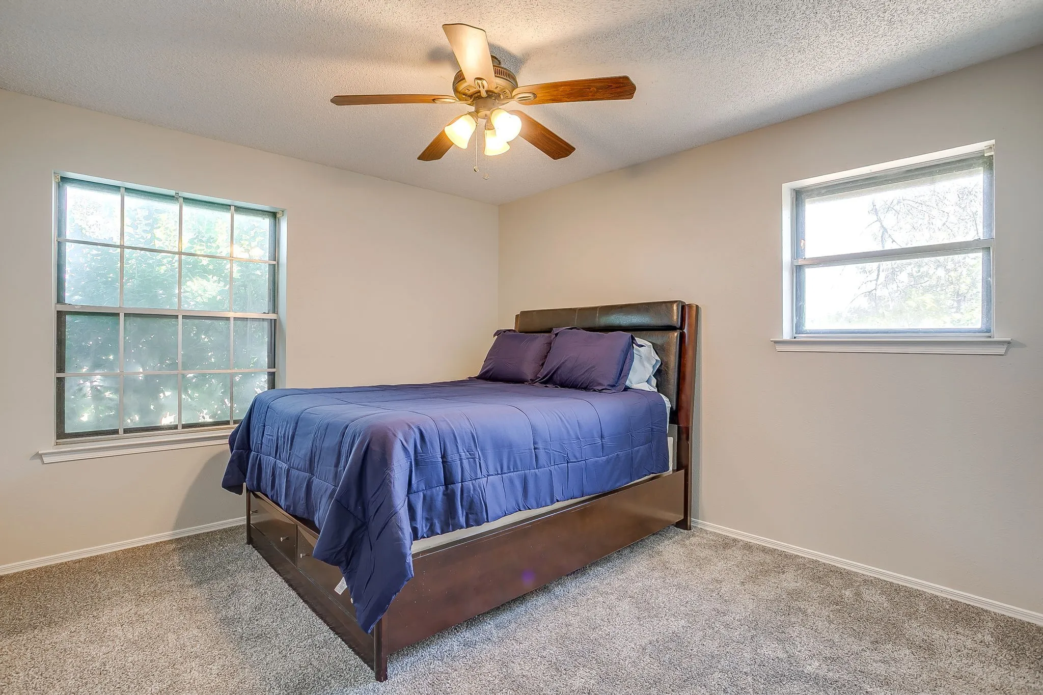 Single Family Residence For Sale in Johnson County , 400 Mountain Valley Boulevard, Joshua, Texas 76058, 4 Bedroom, 3 Bathroom, 2 Garage spaces, 2,197 Sqft, built in 1980, mls#21370644, Real Estate Agent in Joshua, Homes For Sale in Johnson county, Homes For Sale in Joshua, Realtor in Joshua Texas, Real Estate Brokerage Independent Realty Texas, Luminita Cordes Realtor