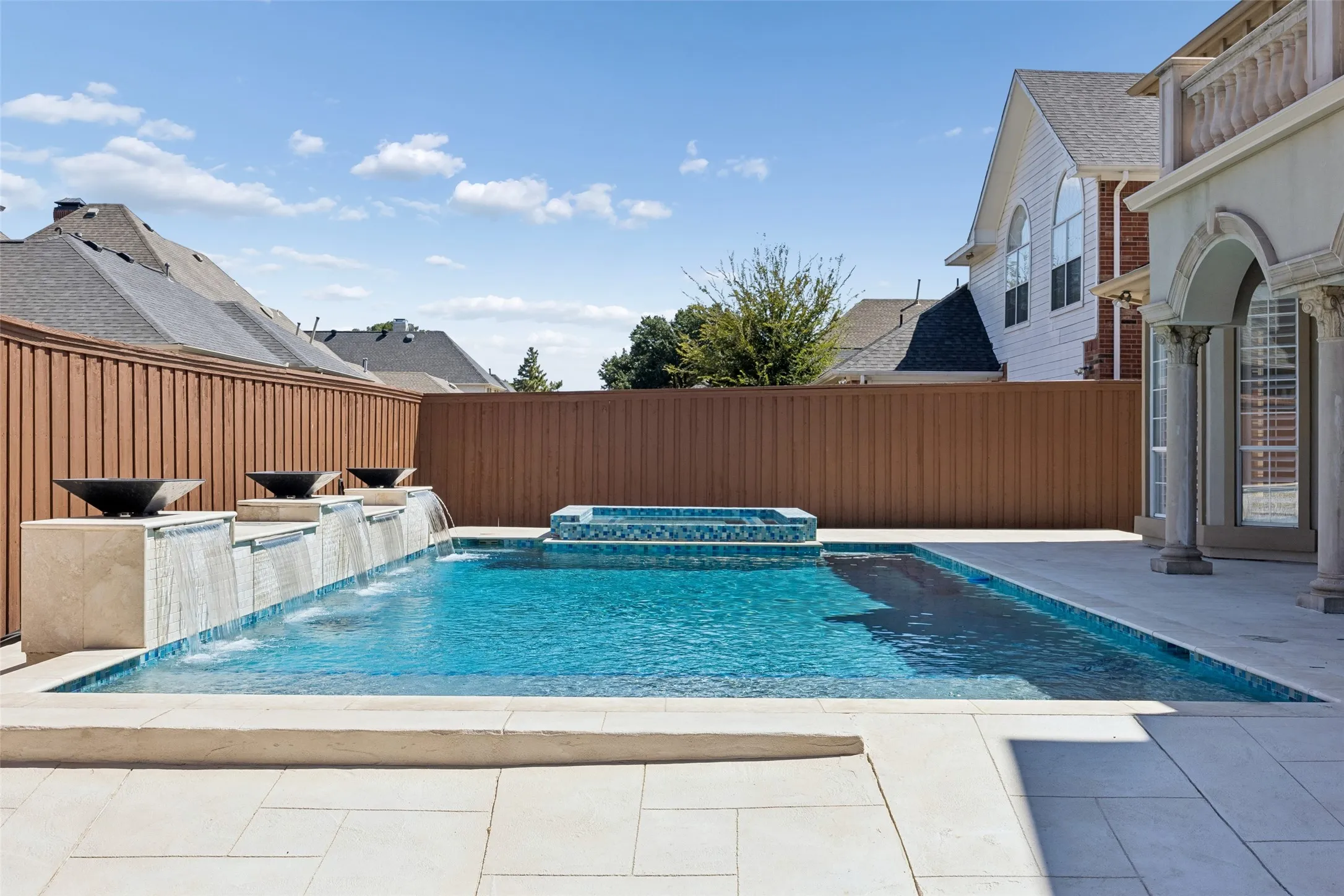 Single Family Residence For Sale in Collin County , 5107 Scarborough Lane, Dallas, Texas 75287, 5 Bedroom, 5 Bathroom, 3 Garage spaces, 5,043 Sqft, built in 1993, mls#21378988, Real Estate Agent in Dallas, Homes For Sale in Collin county, Homes For Sale in Dallas, Realtor in Dallas Texas, Real Estate Brokerage Independent Realty Texas, Luminita Cordes Realtor