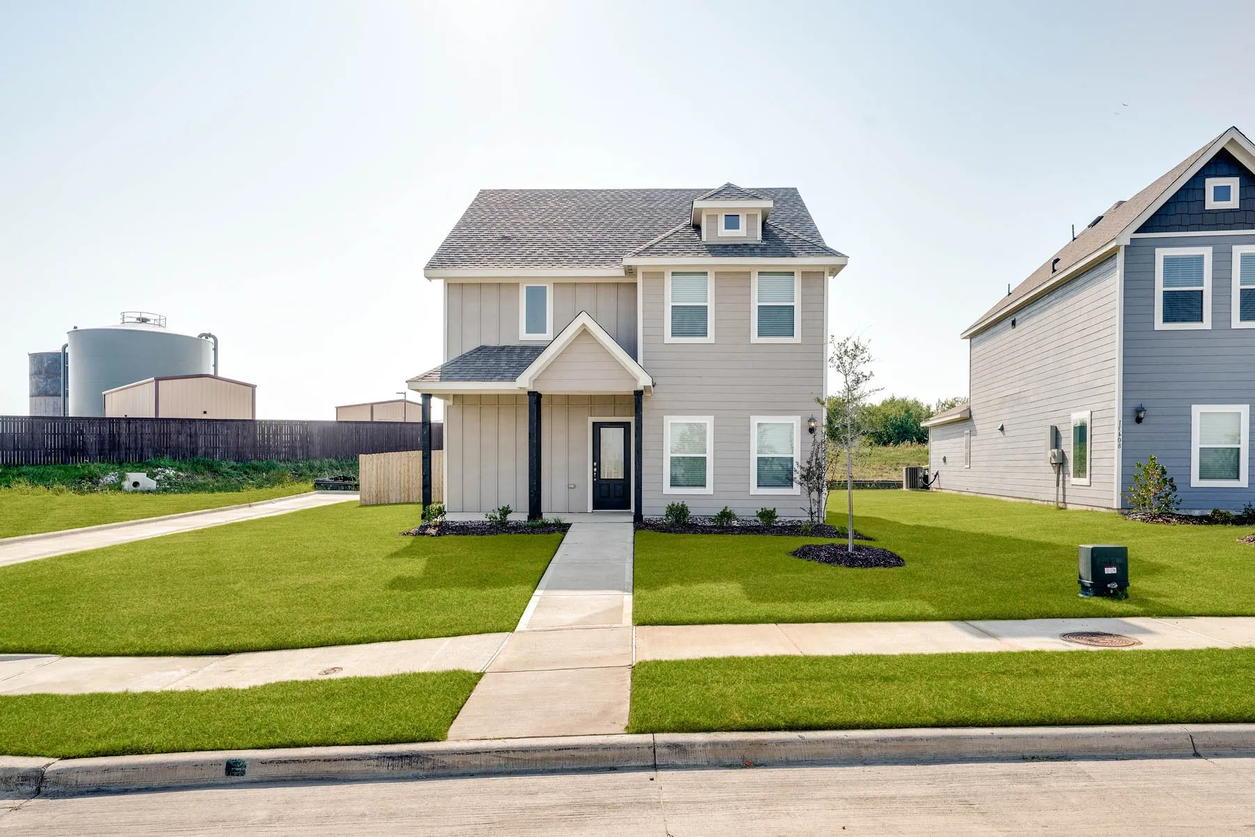 Single Family Residence For Sale in Denton County , 13532 Turtle Mountain Road, Ponder, Texas 76259, 3 Bedroom, 3 Bathroom, 2 Garage spaces, 1,857 Sqft, built in 2025, mls#21381819, Real Estate Agent in Ponder, Homes For Sale in Denton county, Homes For Sale in Ponder, Realtor in Ponder Texas, Real Estate Brokerage Independent Realty Texas, Luminita Cordes Realtor