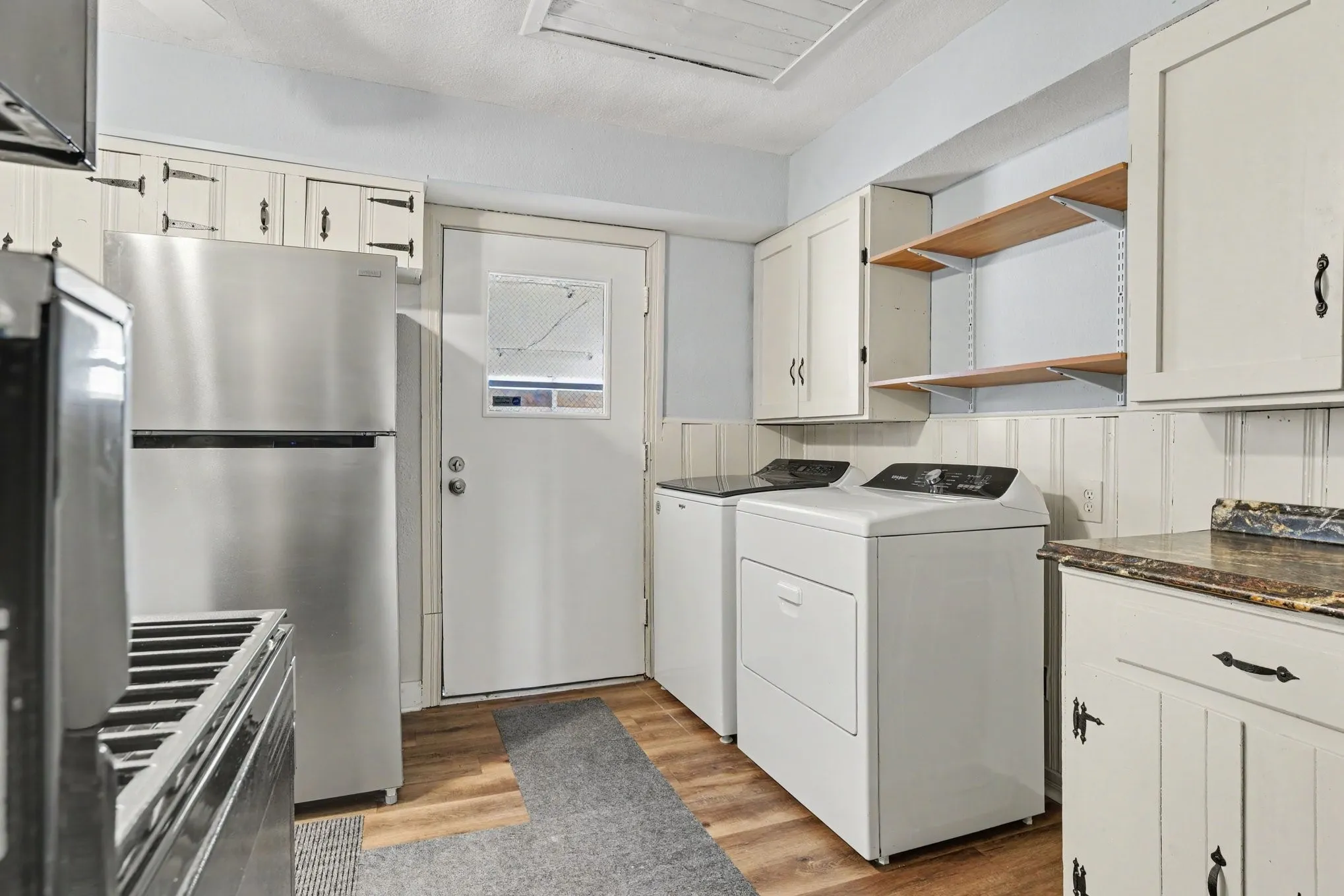 Single Family Residence For Sale in Dallas County , 10609 Seagoville Road, Dallas, Texas 75217, 2 Bedroom, 2 Bathroom, Garage spaces, 1,650 Sqft, built in 1965, mls#21380187, Real Estate Agent in Dallas, Homes For Sale in Dallas county, Homes For Sale in Dallas, Realtor in Dallas Texas, Real Estate Brokerage Independent Realty Texas, Luminita Cordes Realtor