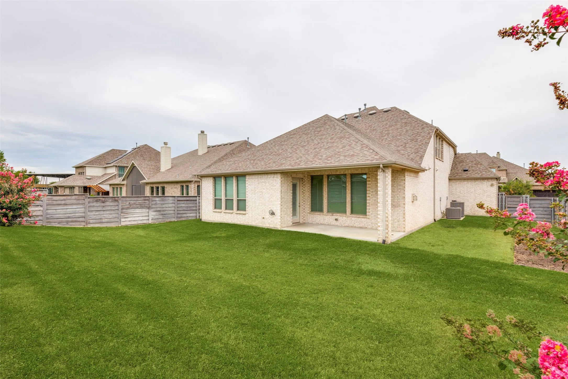 Single Family Residence For Rent in Denton County , 708 Dusty Trail, Little Elm, Texas 76227, 4 Bedroom, 3 Bathroom, 3 Garage spaces, 3,590 Sqft, built in 2018, mls#21381826, Real Estate Agent in Little Elm, Homes For Rent in Denton county, Homes For Rent in Little Elm, Realtor in Little Elm Texas, Real Estate Brokerage Independent Realty Texas, Luminita Cordes Realtor