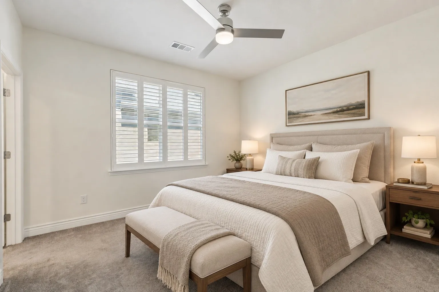 Secondary bedroom
