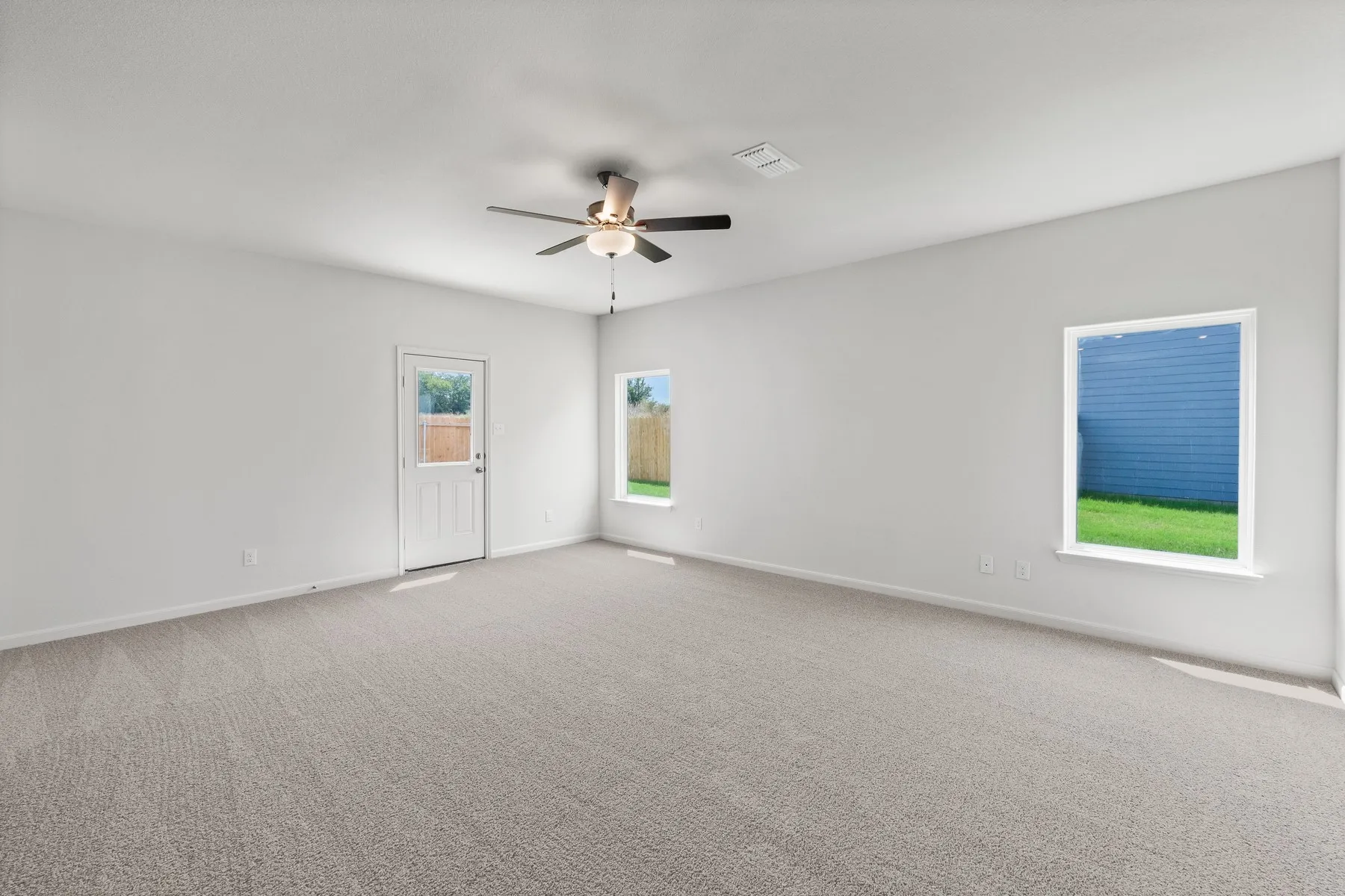 Single Family Residence For Sale in Denton County , 13540 Turtle Mountain Road, Ponder, Texas 76259, 3 Bedroom, 3 Bathroom, 2 Garage spaces, 1,857 Sqft, built in 2025, mls#21381850, Real Estate Agent in Ponder, Homes For Sale in Denton county, Homes For Sale in Ponder, Realtor in Ponder Texas, Real Estate Brokerage Independent Realty Texas, Luminita Cordes Realtor