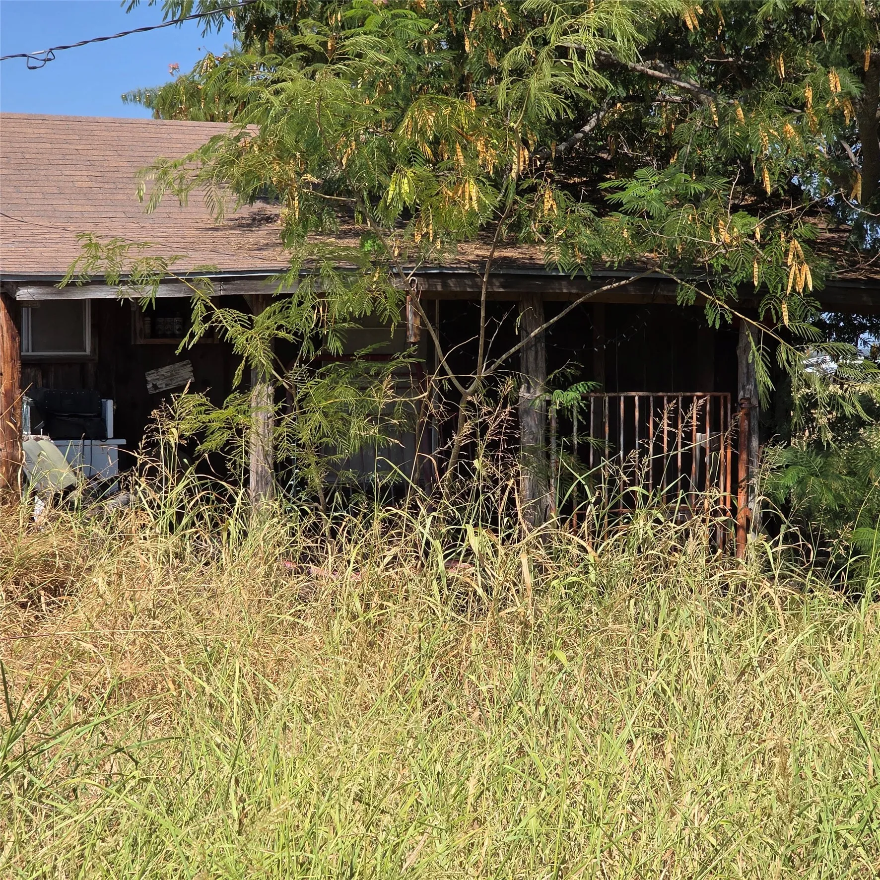 Manufactured Home For Sale in Palo Pinto County , 1774 N Bosley Road, Santo, Texas 76472, 4 Bedroom, 3 Bathroom, Garage spaces, 4,342 Sqft, built in 2001, mls#21381852, Real Estate Agent in Santo, Homes For Sale in Palo Pinto county, Homes For Sale in Santo, Realtor in Santo Texas, Real Estate Brokerage Independent Realty Texas, Luminita Cordes Realtor