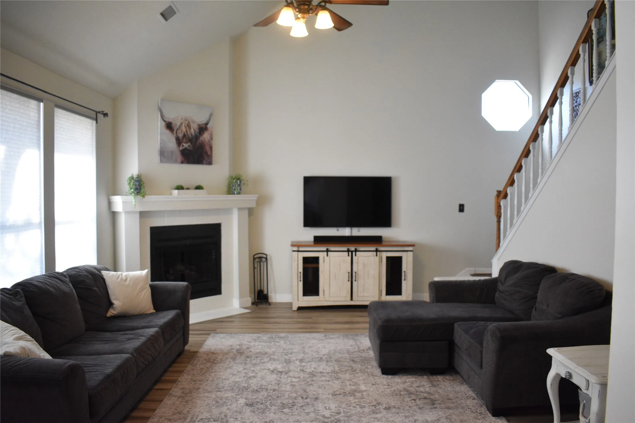 Single Family Residence For Sale in Williamson County , 602 N River Crest, Leander, Texas 78641, 3 Bedroom, 3 Bathroom, 2 Garage spaces, 1,820 Sqft, built in 1986, mls#21381479, Real Estate Agent in Leander, Homes For Sale in Williamson county, Homes For Sale in Leander, Realtor in Leander Texas, Real Estate Brokerage Independent Realty Texas, Luminita Cordes Realtor